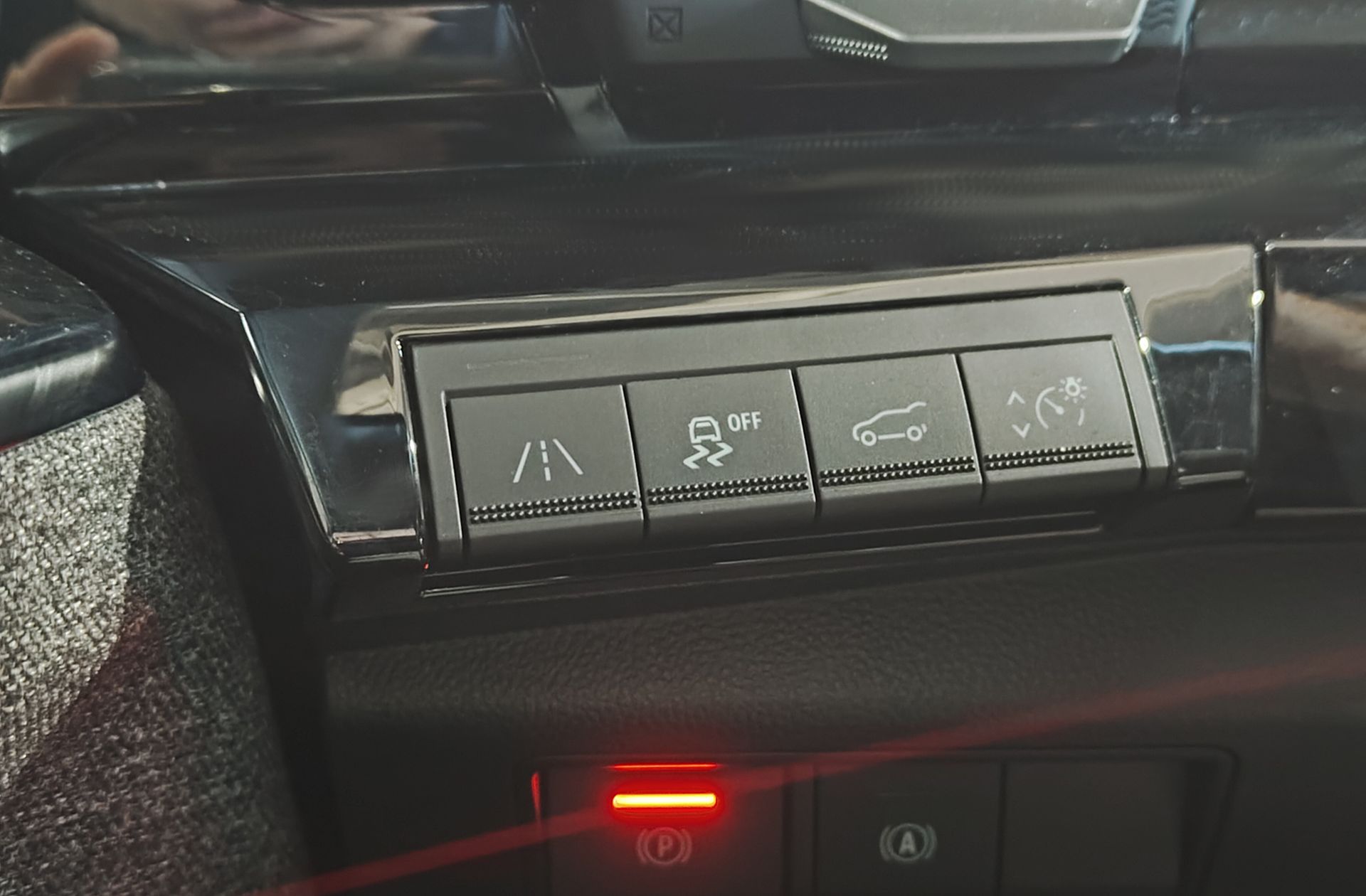 Renault Espace Techno E-Tech full hybrid - foto 27
