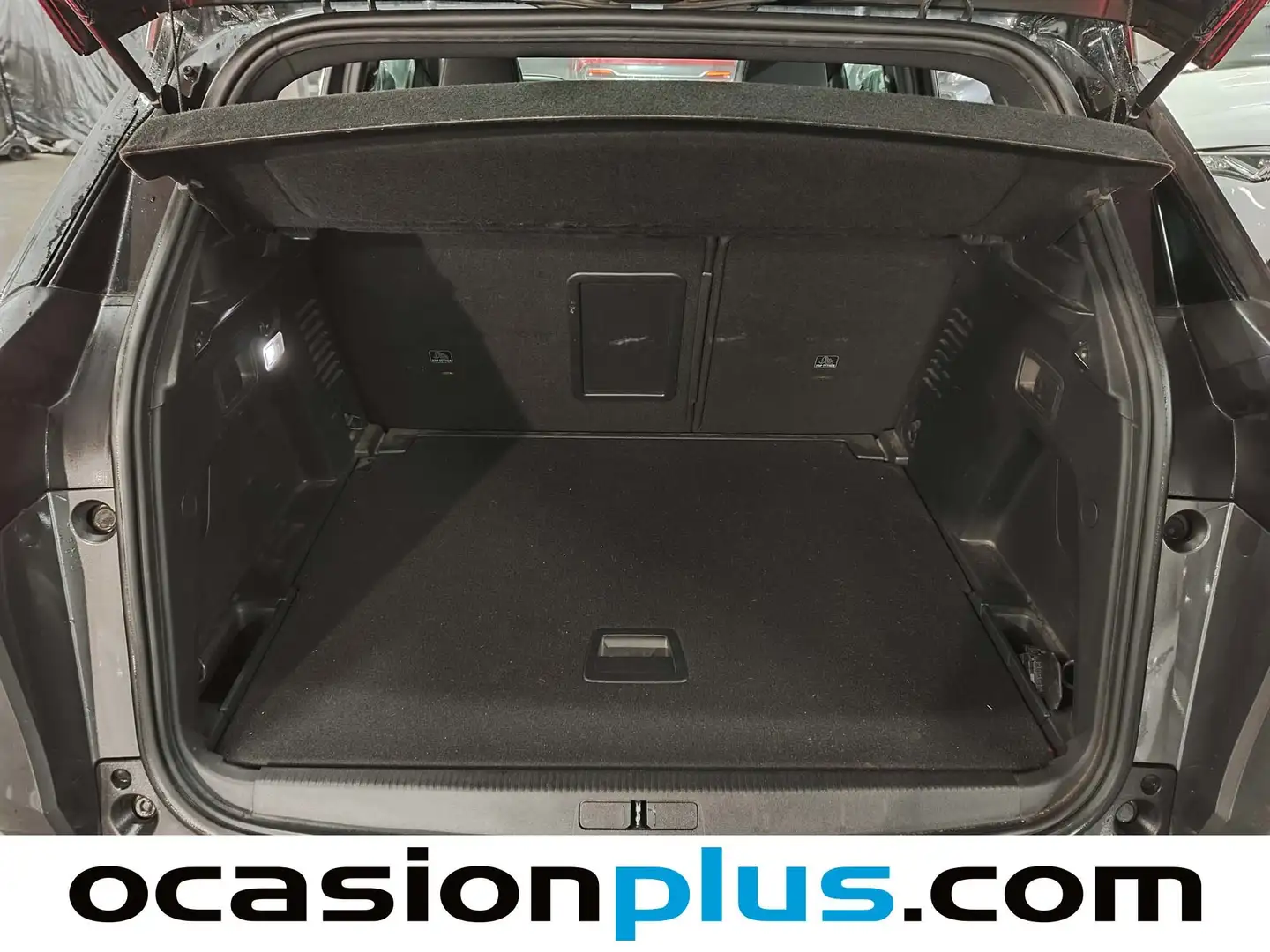 Foto Peugeot 3008 Peugeot 3008 BlueHDi 150 S&S GT Line (150 CV)