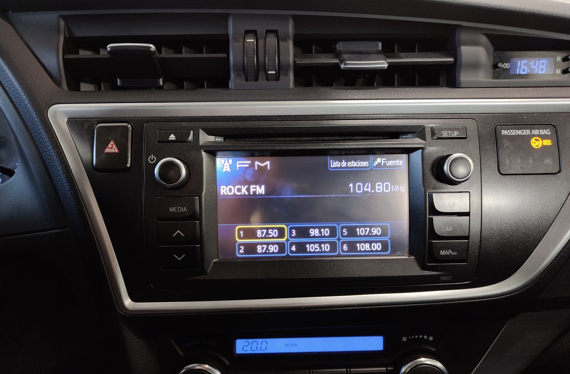 Toyota Auris 130 Touring Sports Active - foto 28