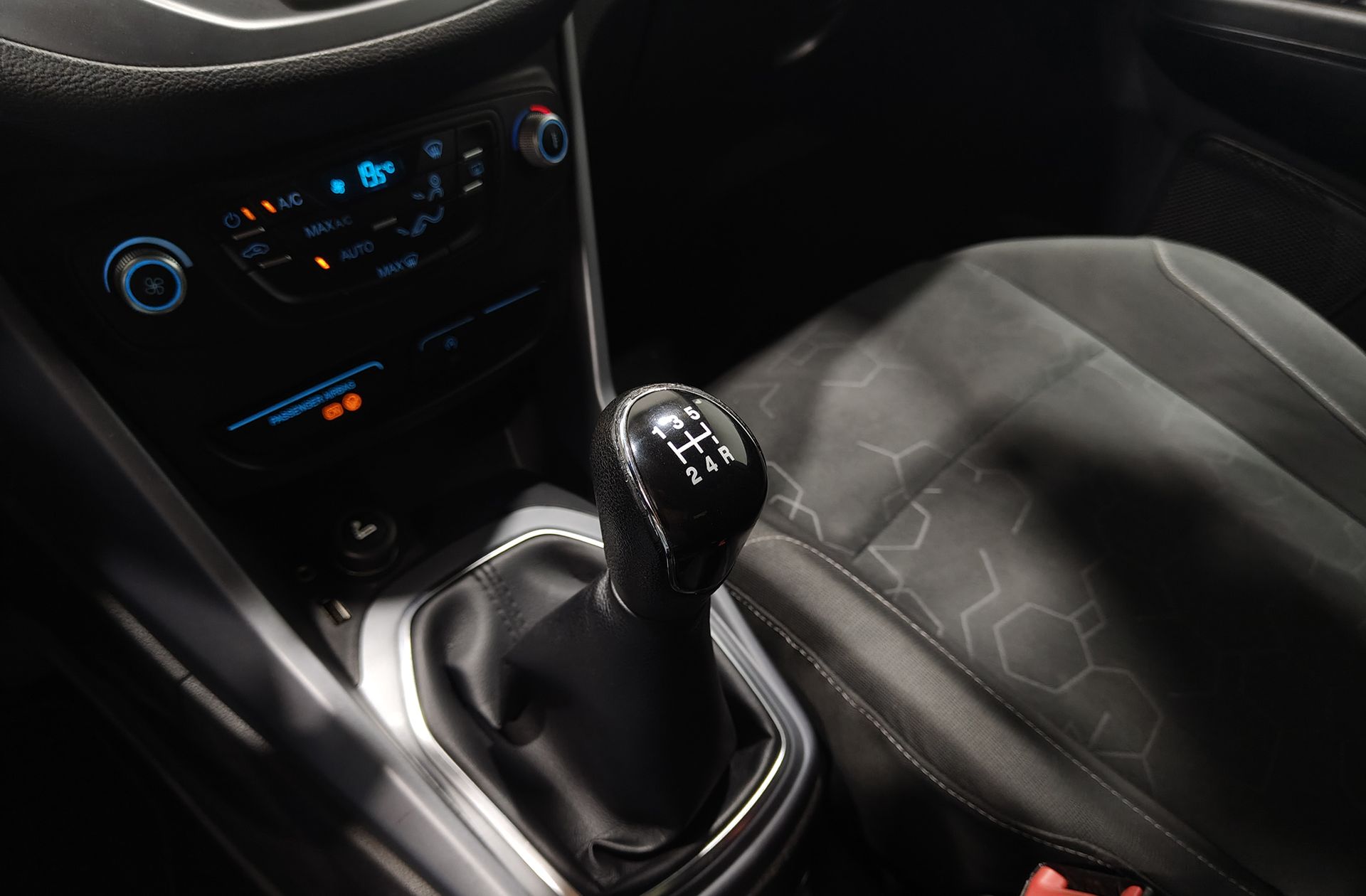 Ford B-Max 1.0 EcoBoost Trend - foto 5