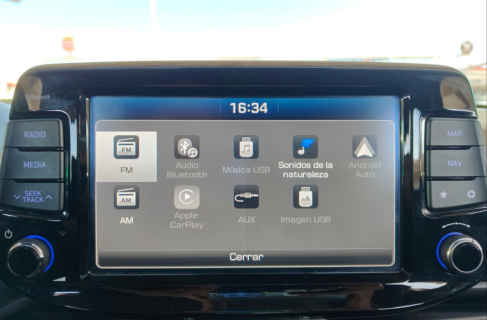 Hyundai i30 1.6 CRDi Tecno Fastback - foto 9