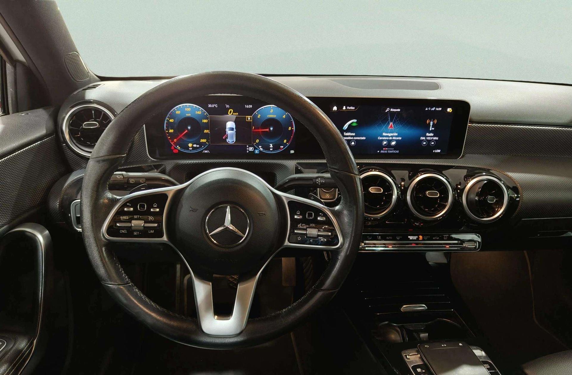Mercedes-Benz Clase A 180 d - foto 26