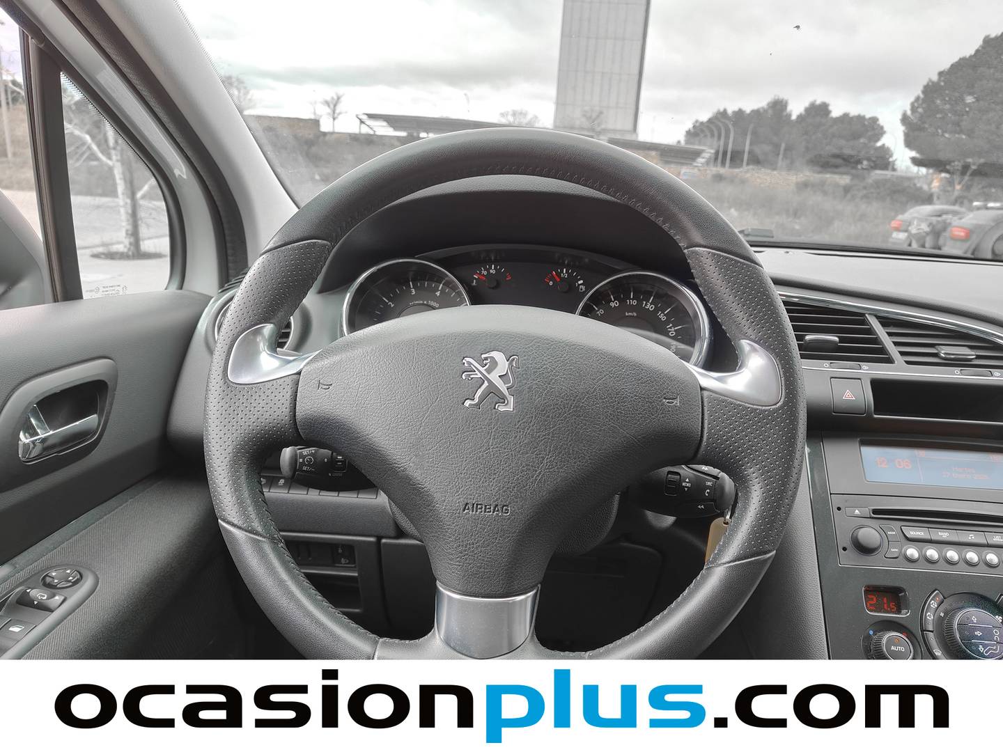 Foto Peugeot 3008 Peugeot 3008 1.2 PureTech Style S&S (130 CV)