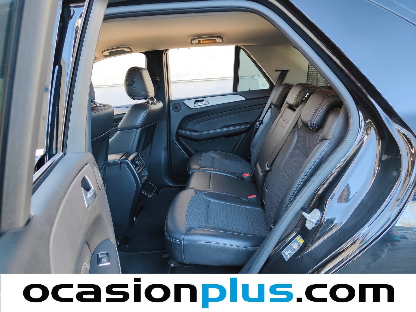 Foto asientos traseros Mercedes Clase M Mercedes-Benz Clase M ML 250 BlueTEC 4Matic (204 CV)