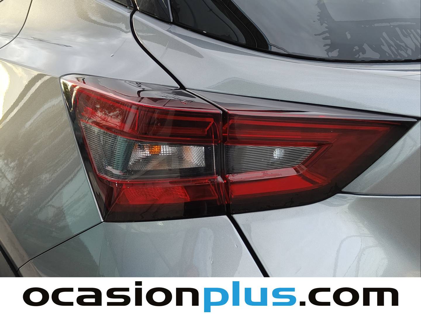 Foto Nissan JUKE Nissan Juke DIG-T N-Design Black (114 CV)