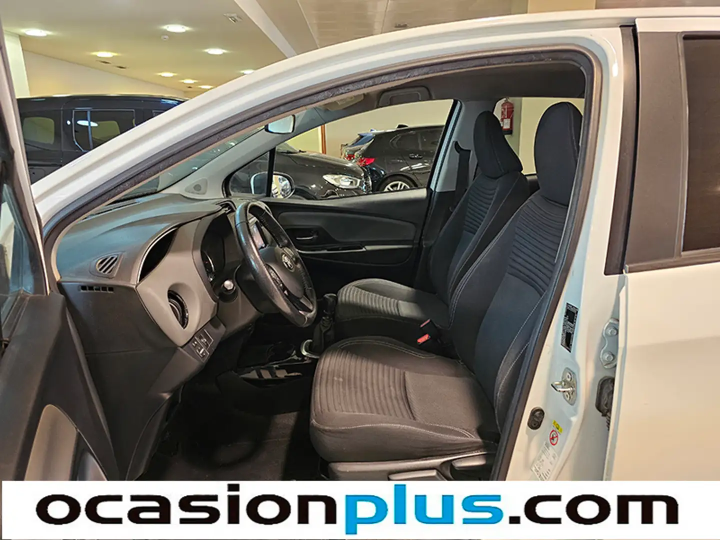 Foto Toyota Yaris Toyota Yaris 1.3 100 Feel (99 CV)