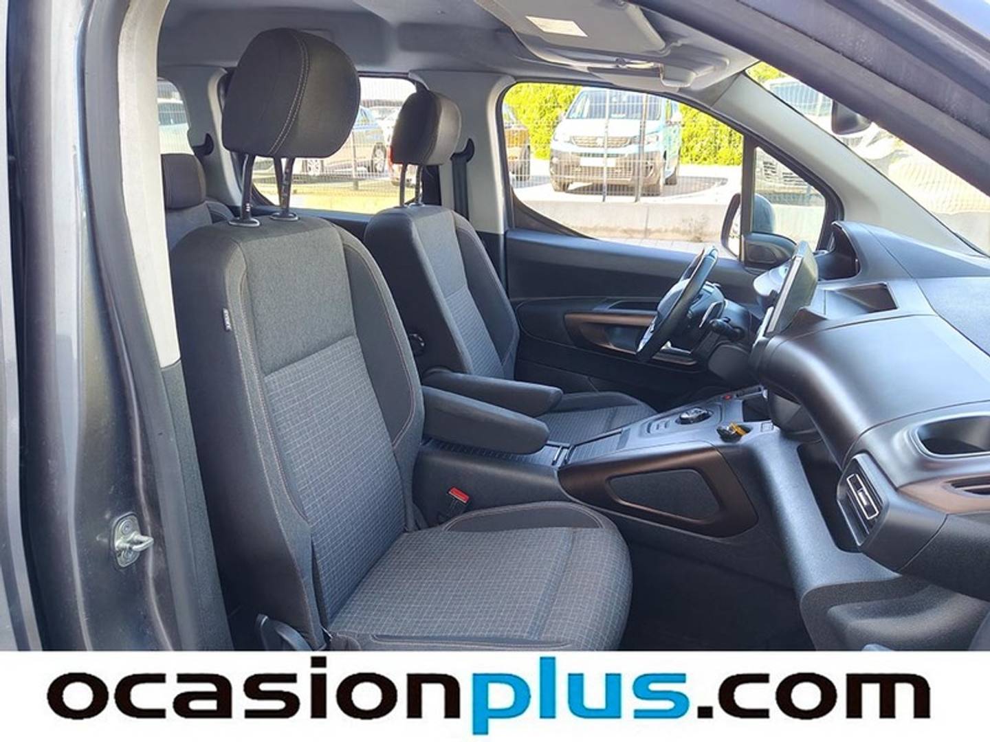 Foto Peugeot Rifter Peugeot Rifter BlueHDi 130 GT Line Standard EAT8 (130 CV)