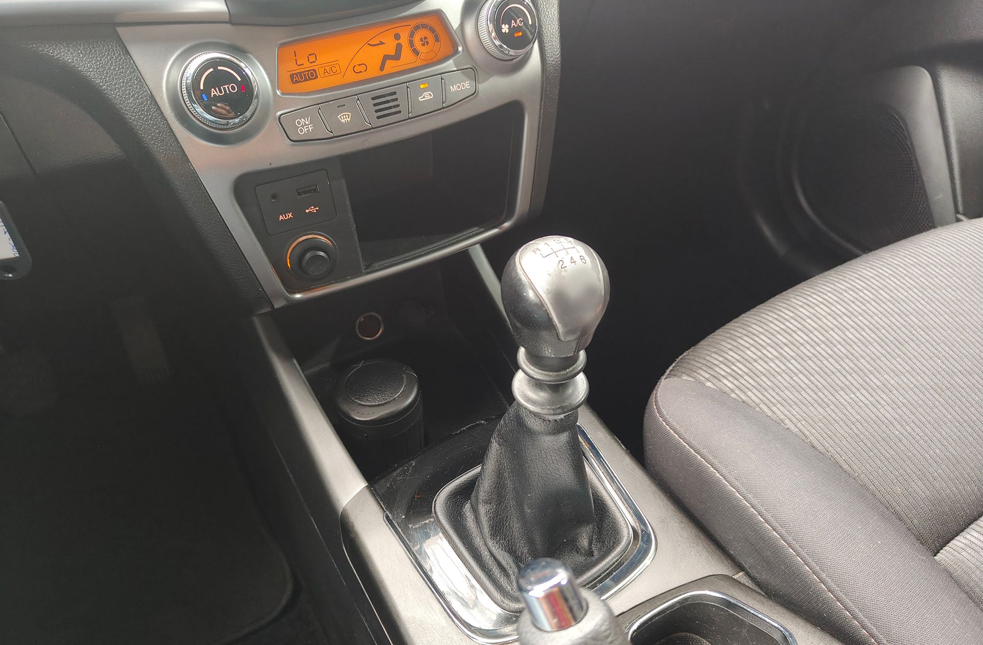 SsangYong Korando D22T Premium 4x2 - foto 5