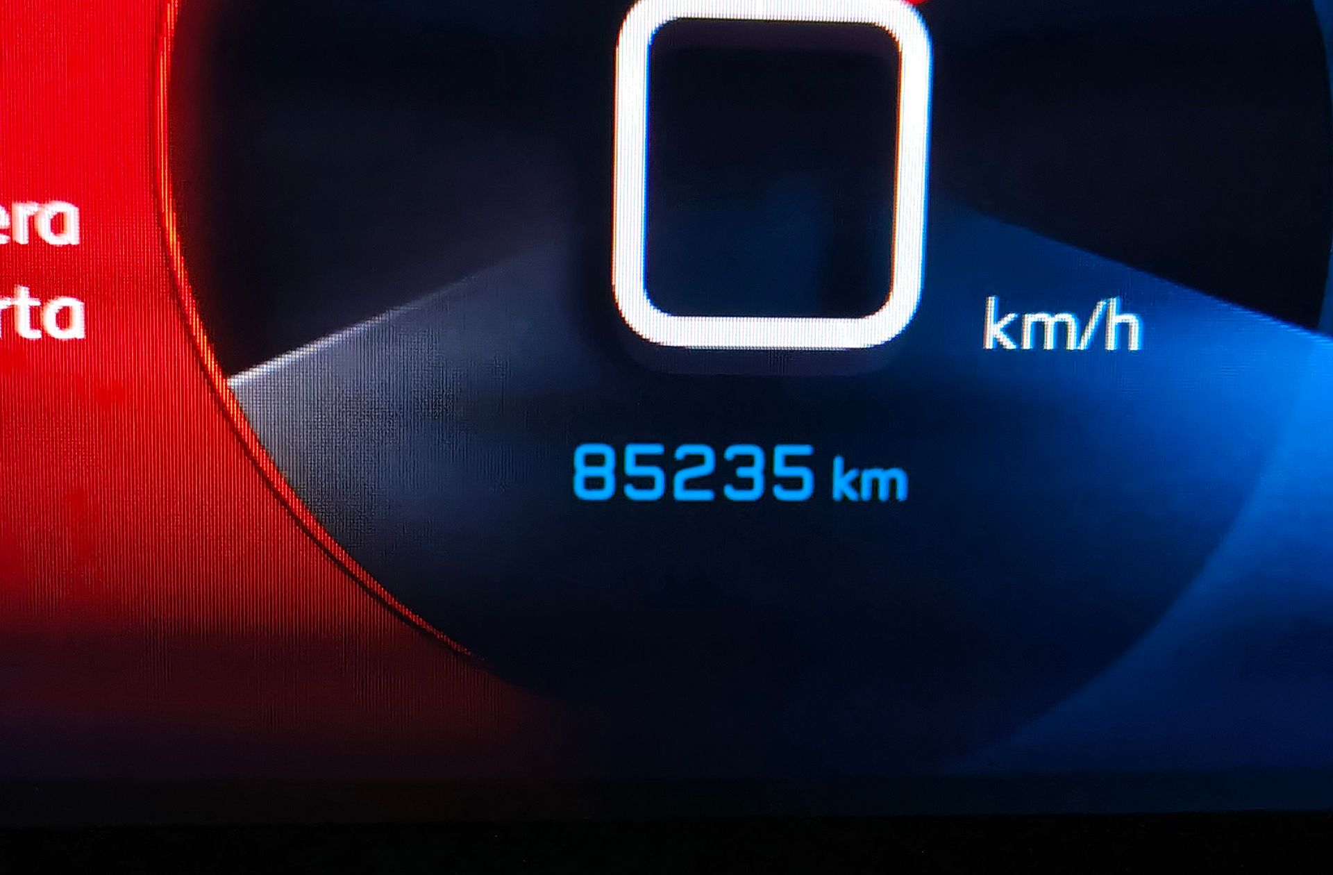 Peugeot 208 BlueHDi 100 Allure Pack - foto 12