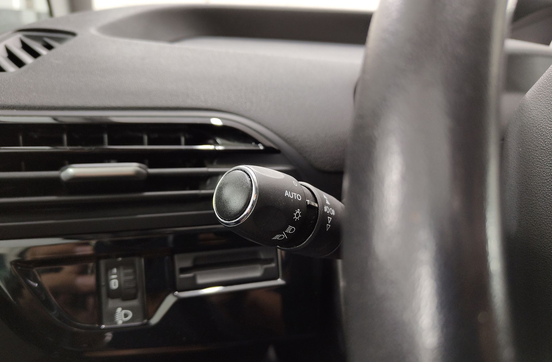 Citroën C4 Grand SpaceTourer PureTech 130 Feel EAT8 7 plazas - foto 28