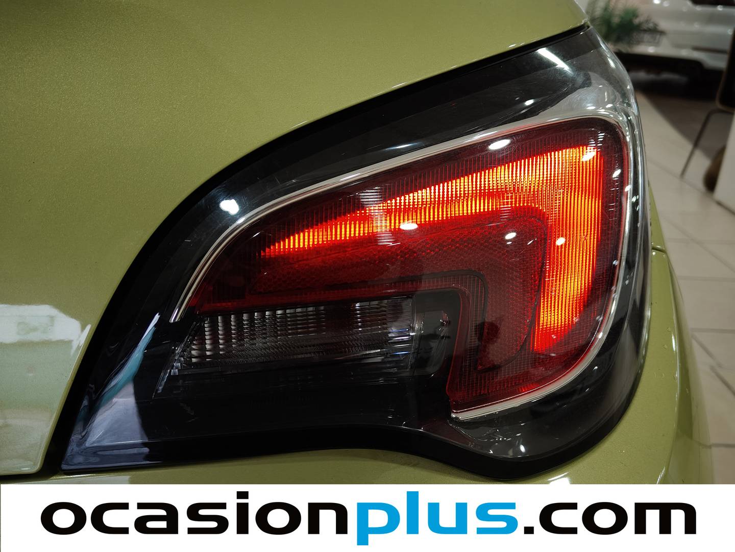 Foto Opel Adam Opel Adam 1.4 XER Slam (100 CV)