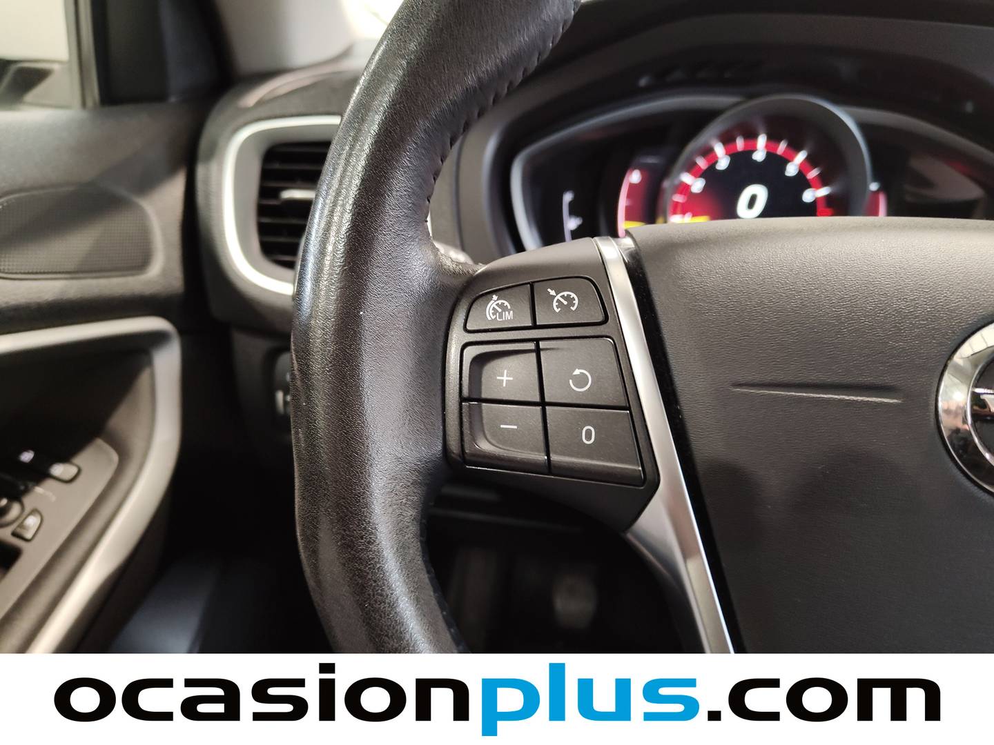 Volvo V40 Volvo V40 T2 Momentum (122 CV) seminuevo