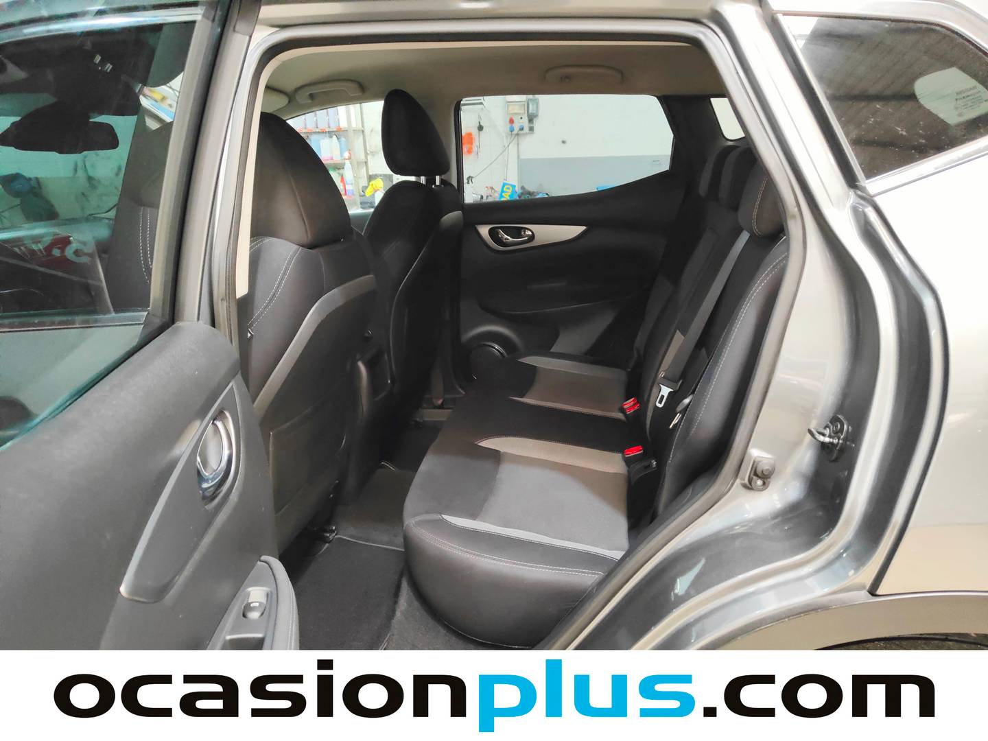 Foto asientos traseros Nissan QASHQAI Nissan Qashqai DIG-T 115 N-Connecta 4x2 (115 CV)