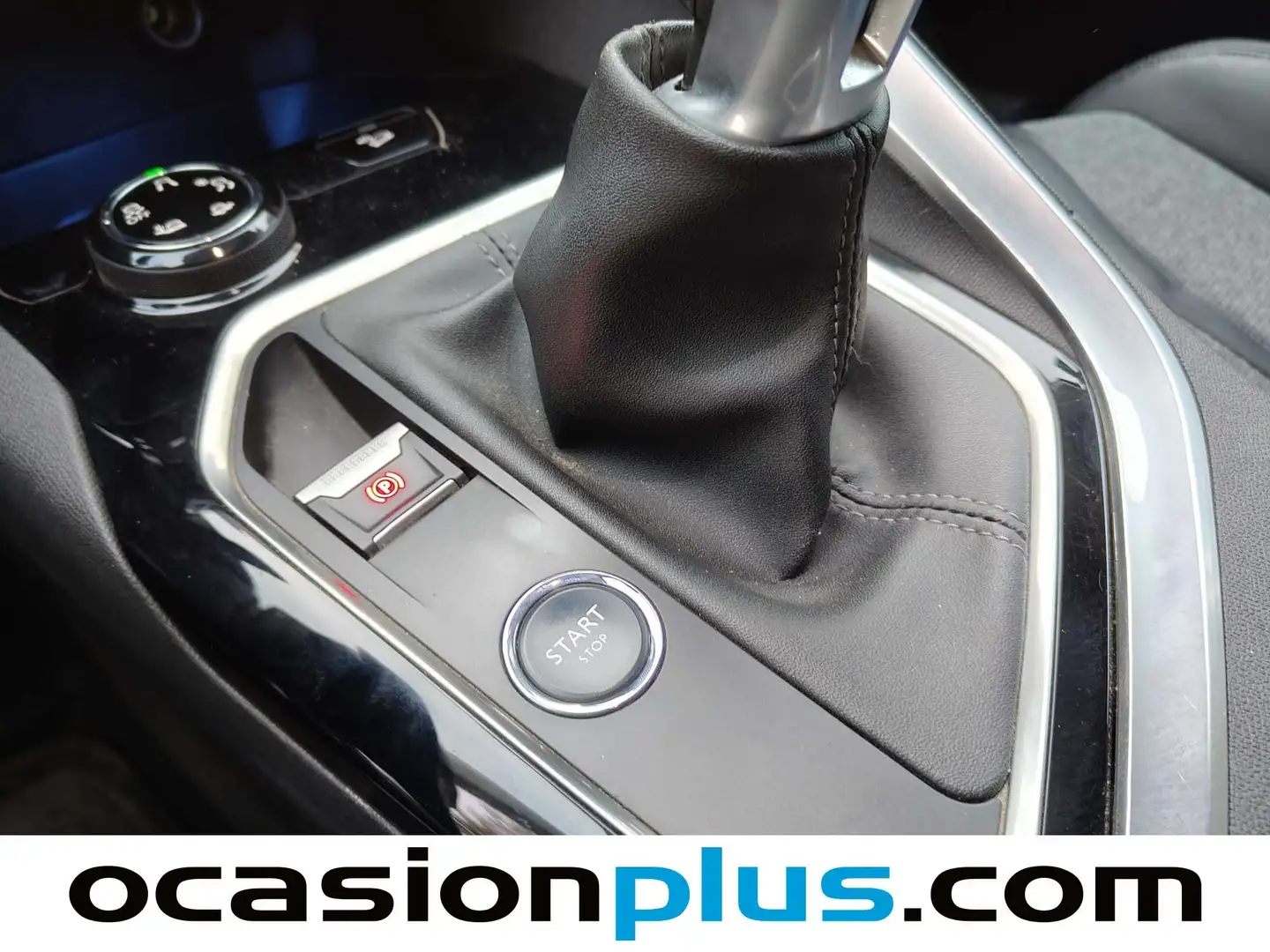 Foto Peugeot 3008 Peugeot 3008 BlueHDI 130 S&S Allure (130 CV)