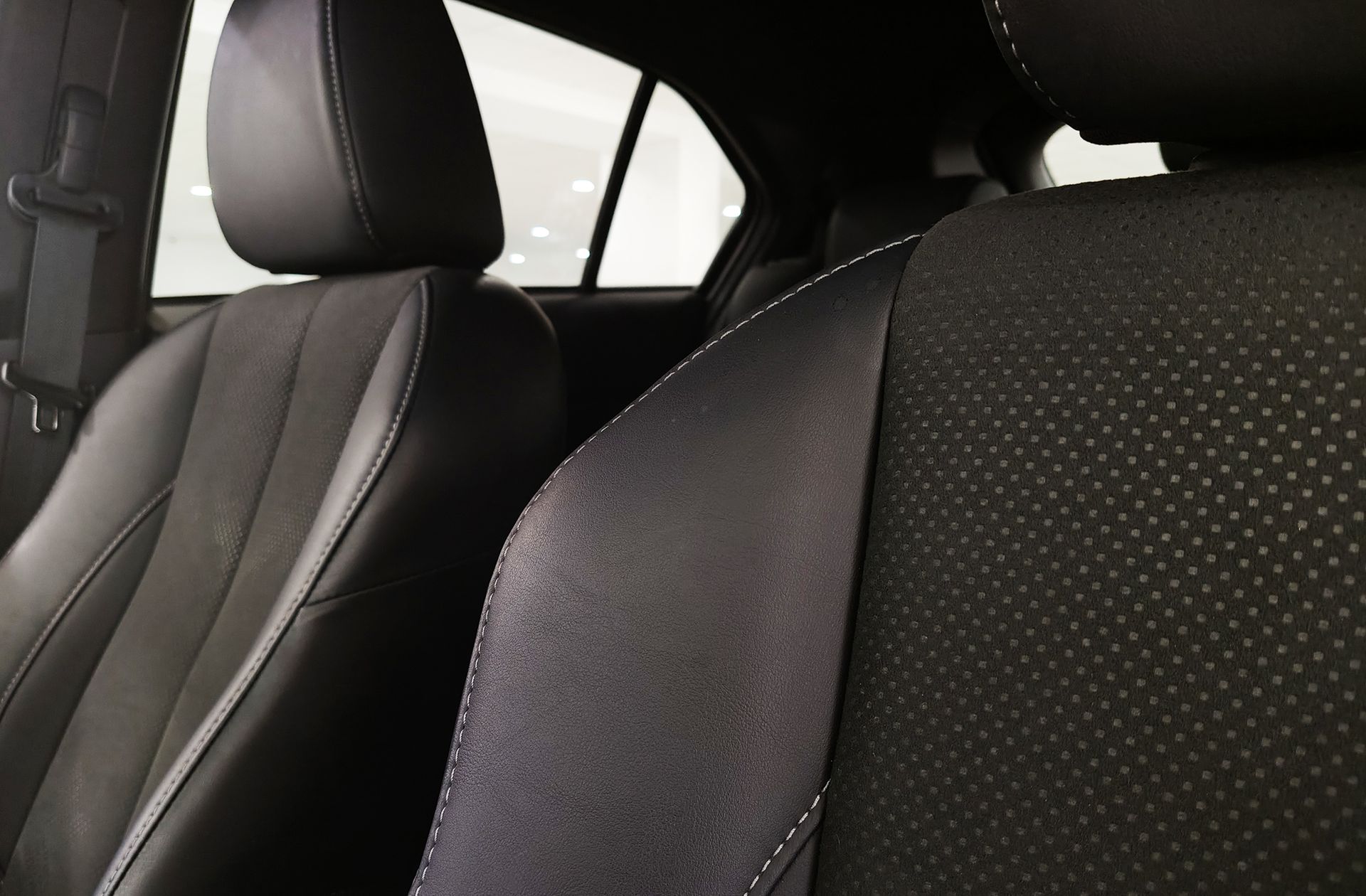 Mitsubishi Eclipse Cross 2.4 PHEV Kaiteki 4WD - foto 8