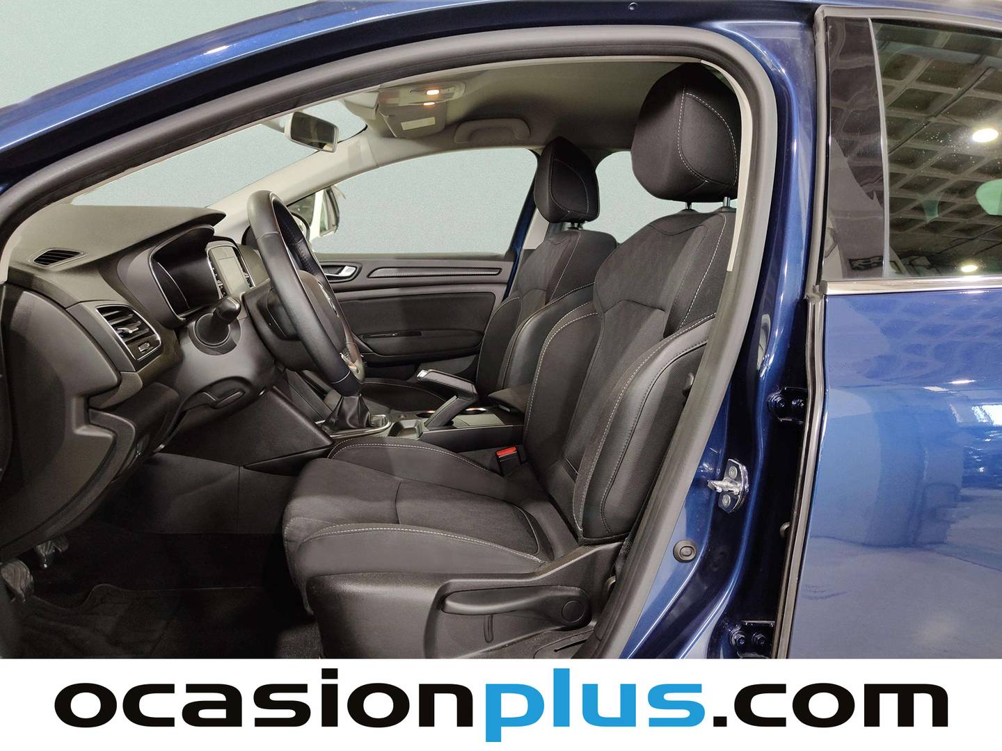 Foto asientos delanteros Renault Mégane Renault Megane Limited TCe (115 CV)