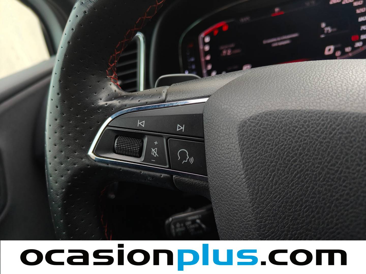 Seat León SEAT León 1.5 TSI S&S FR Edition Plus DSG (150 CV) de segunda mano