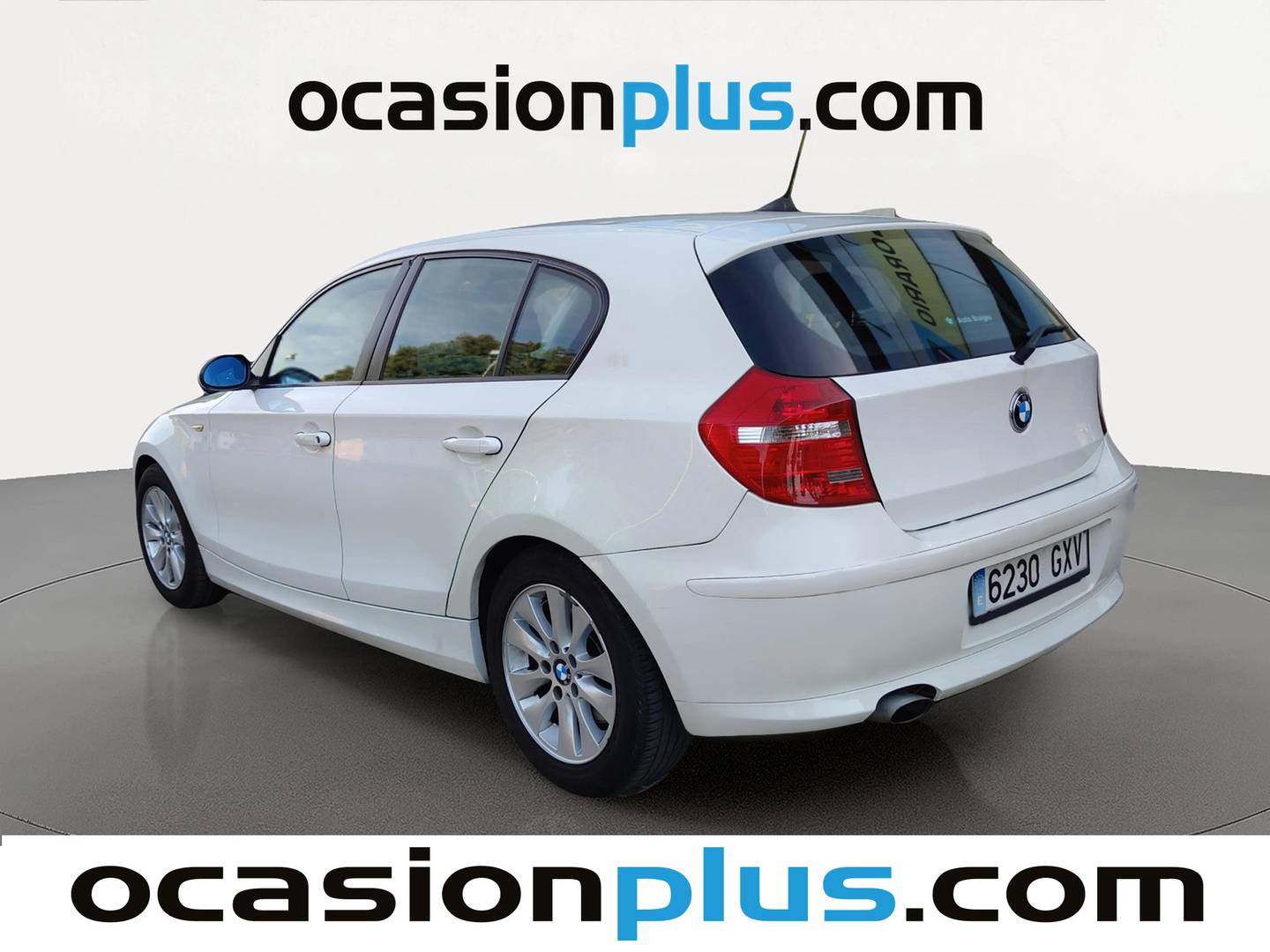 Foto trasera BMW Serie 1 BMW Serie 1 120d (177 CV) izquierda