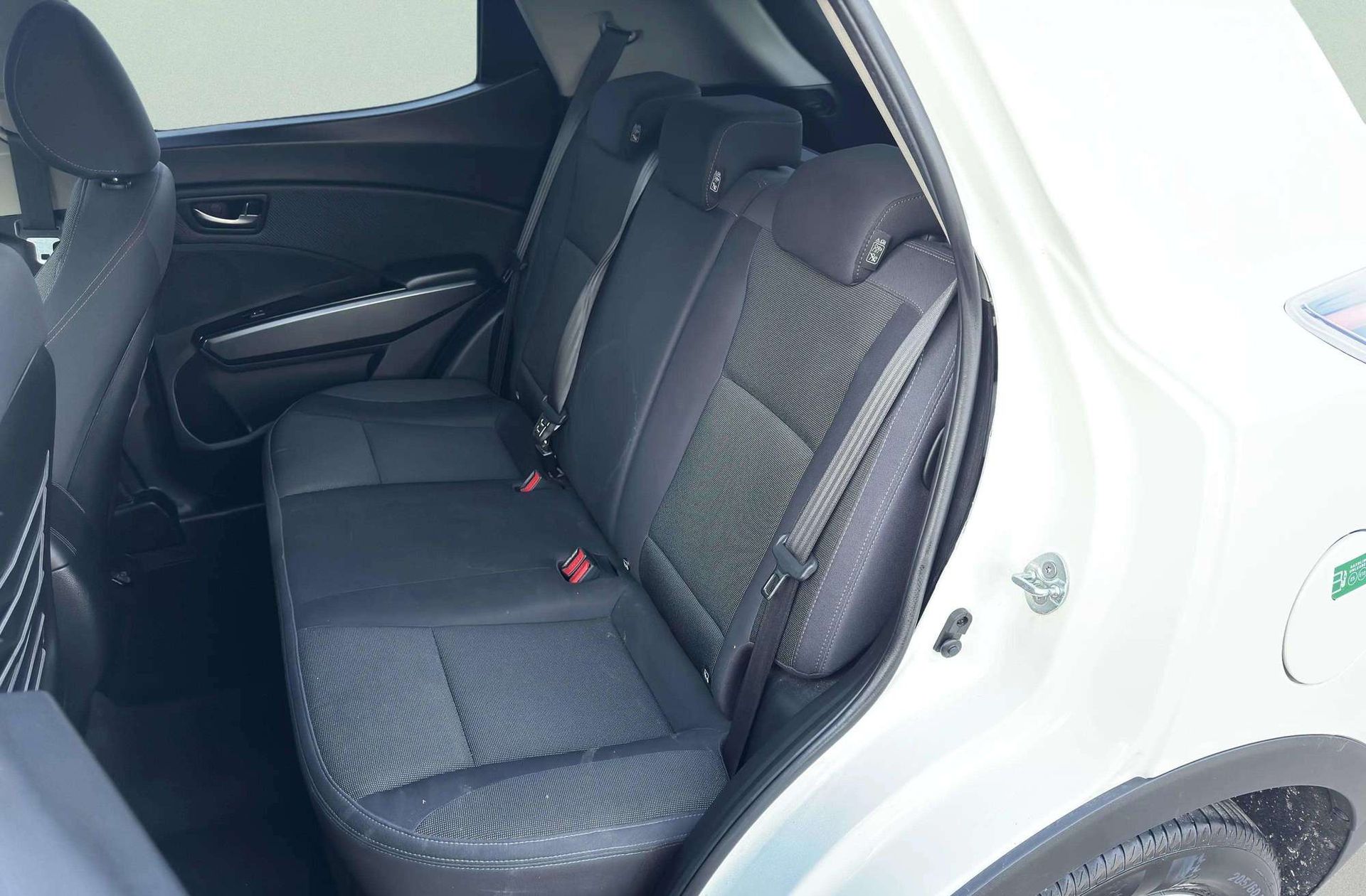 SsangYong Tivoli G12T Urban Plus - foto 11