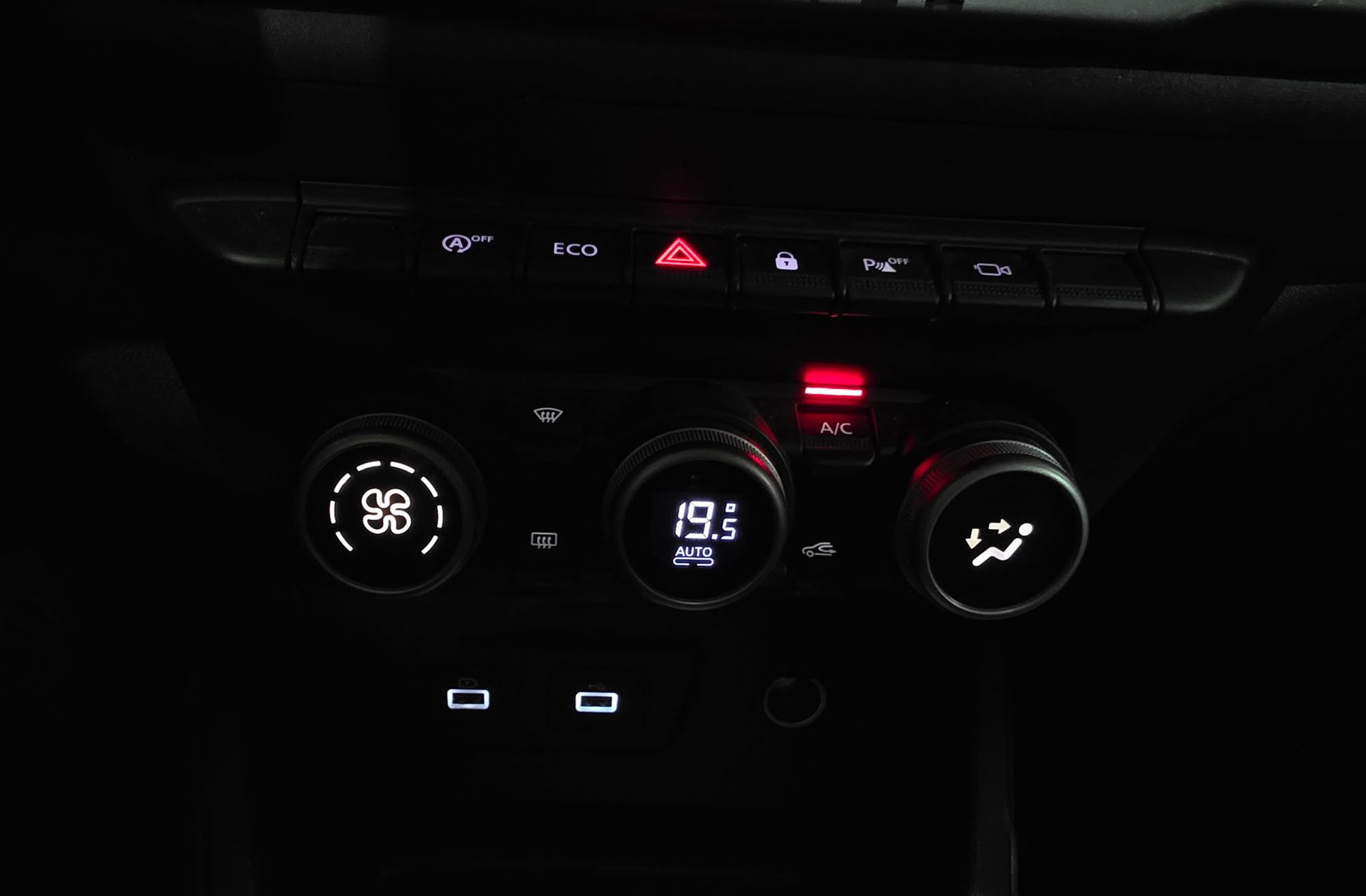 Dacia Duster Journey Go TCe EDC - foto 28