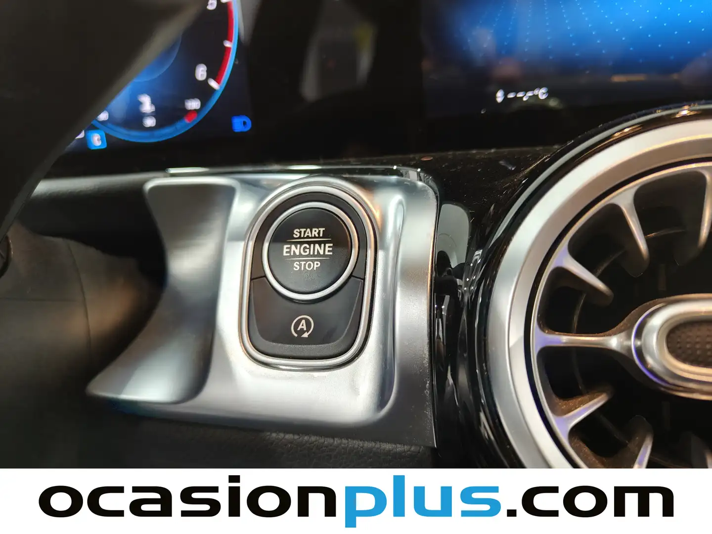 Foto Mercedes GLB Mercedes-Benz GLB 200 d (150 CV) Pack AMG 7 Plazas