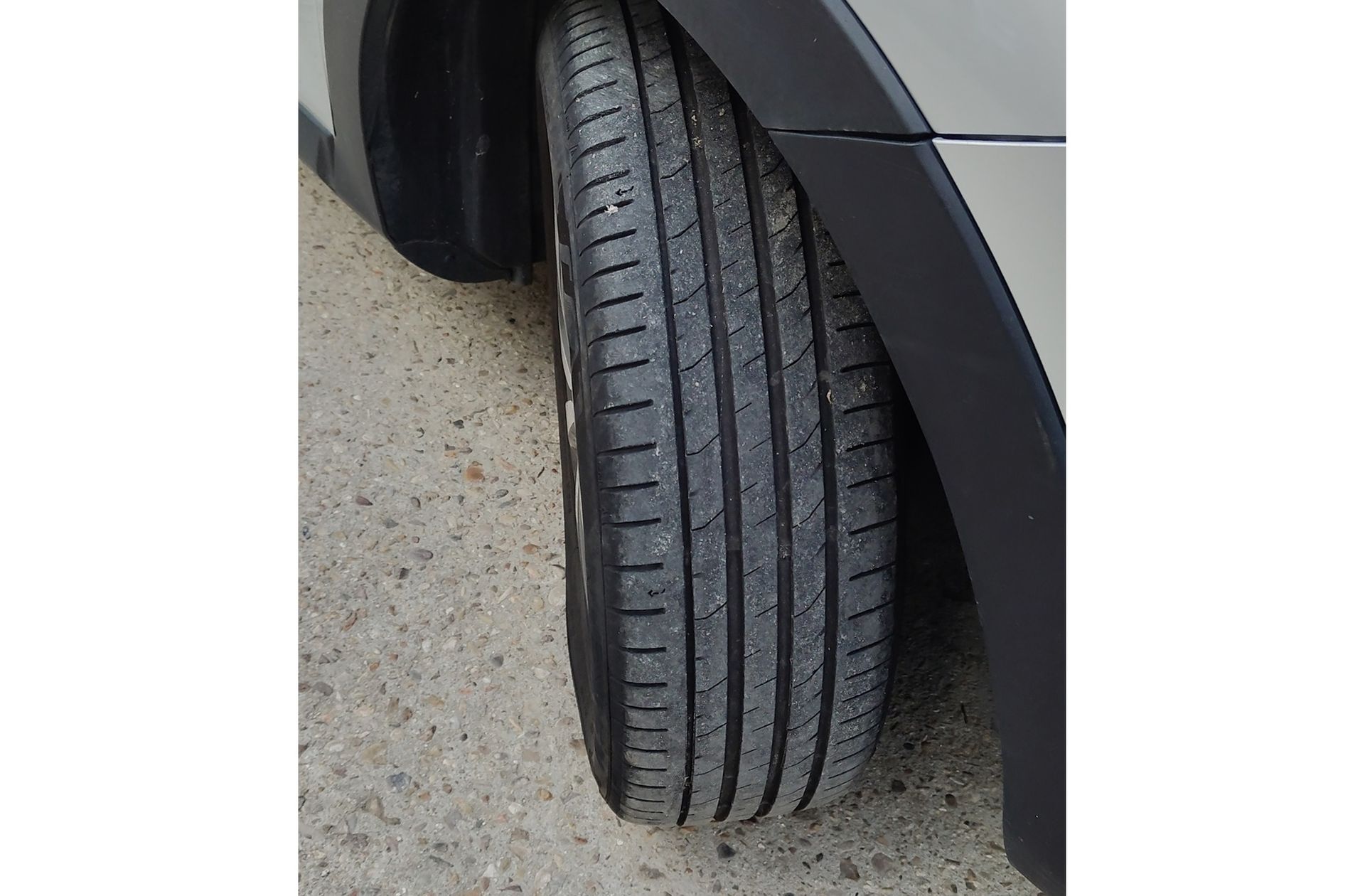Kia Stonic 1.0 T-GDi MHEV Drive - foto 33