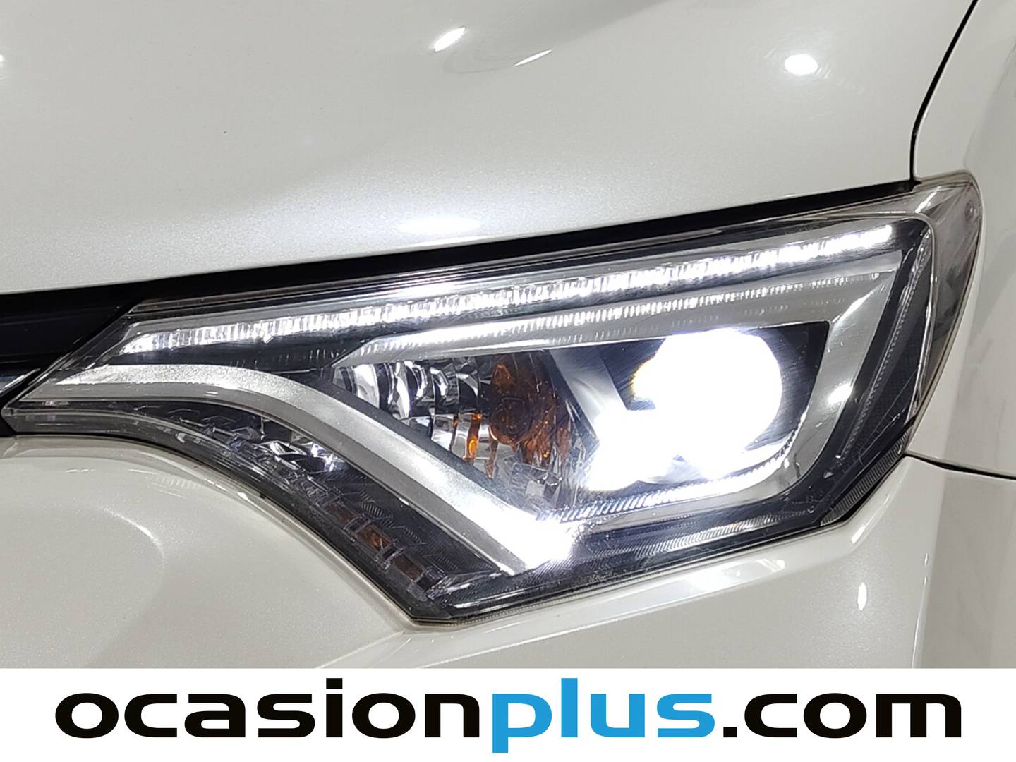 Extras del Toyota Rav4 Toyota Rav4 2.5l hybrid Feel! 2WD (197 CV)