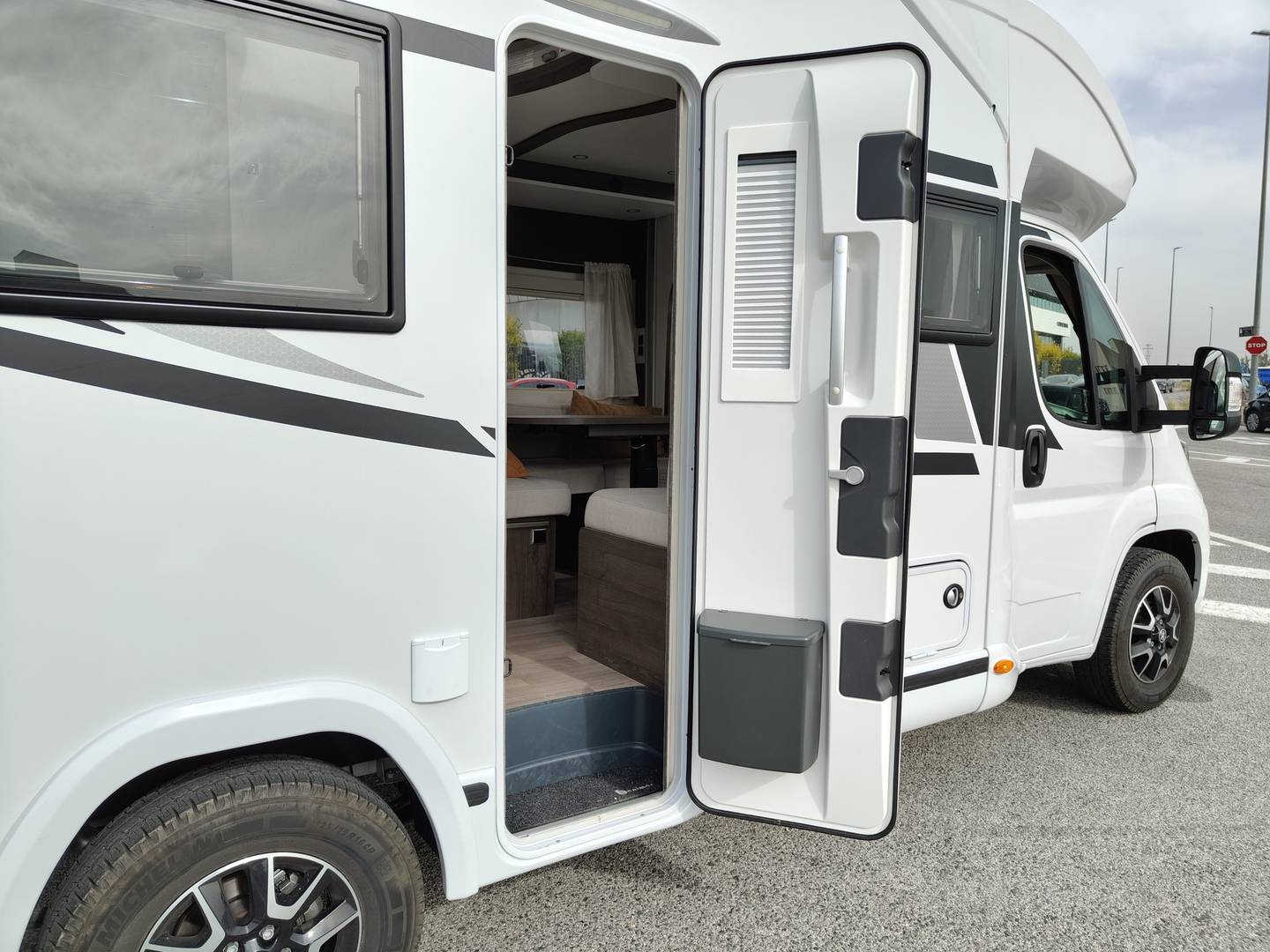 Foto Benimar Benivan Benimar Benivan Tessoro 481 (140 CV)