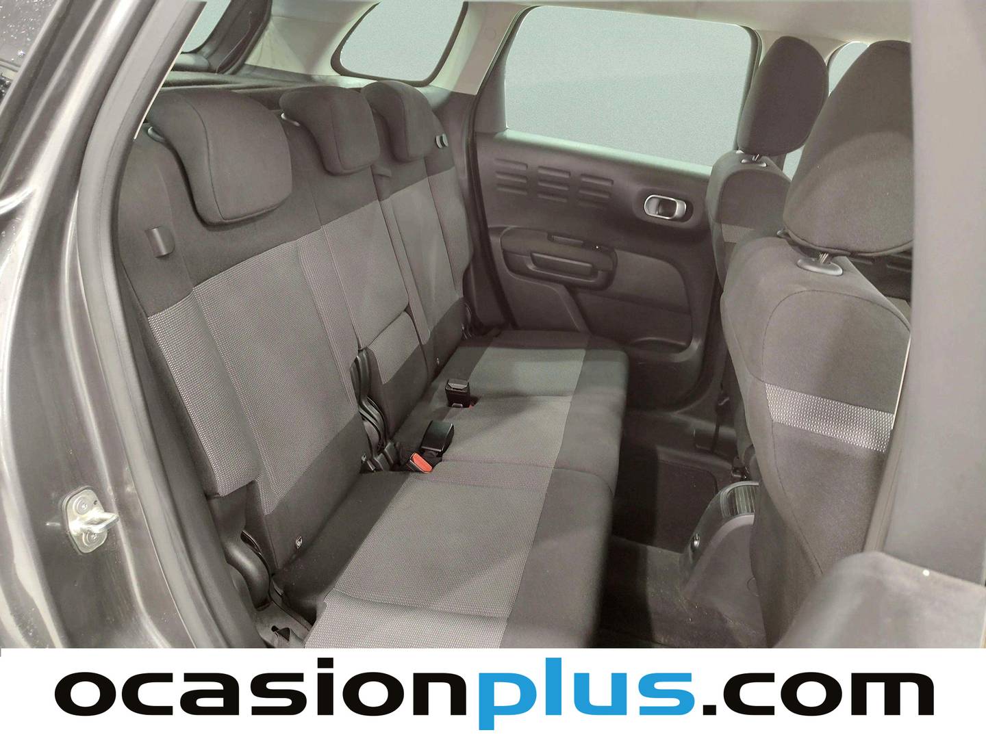 Foto Citroën C3 Aircross Citroen C3 Aircross PureTech 130 Shine Pack EAT6 (131 CV)