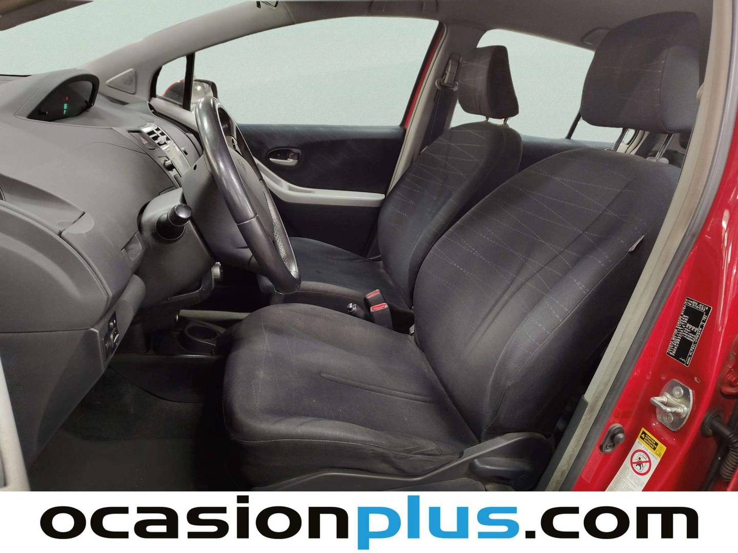 Foto asientos delanteros Toyota Yaris Toyota Yaris 1.4 D-4D Sol (90 CV)