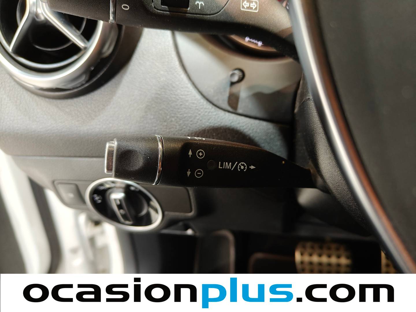 Mercedes GLA Mercedes GLA 180 (122 CV) Pack AMG 122cv