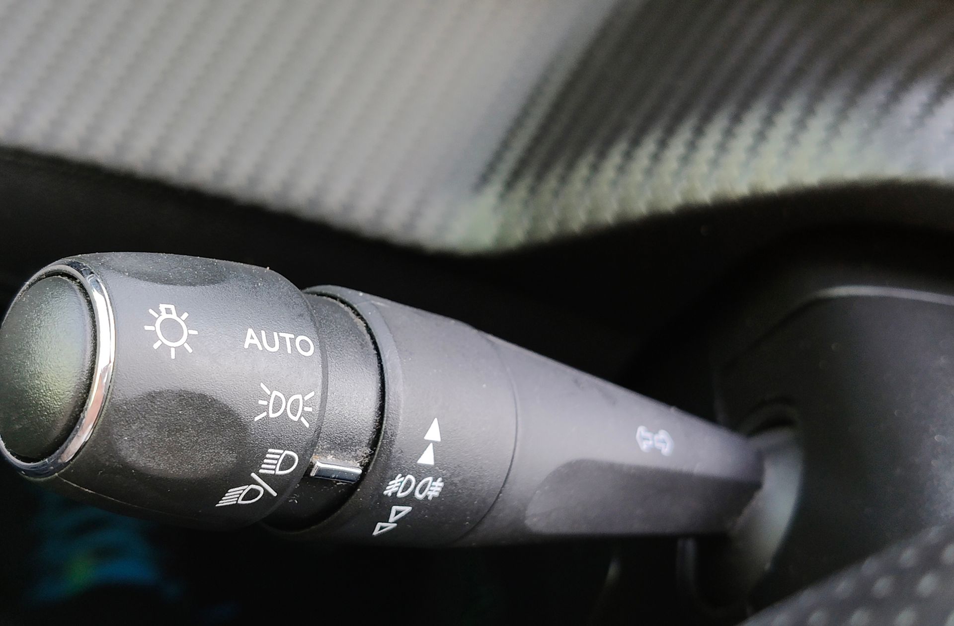 Peugeot 2008 PureTech 130 GT Line - foto 26