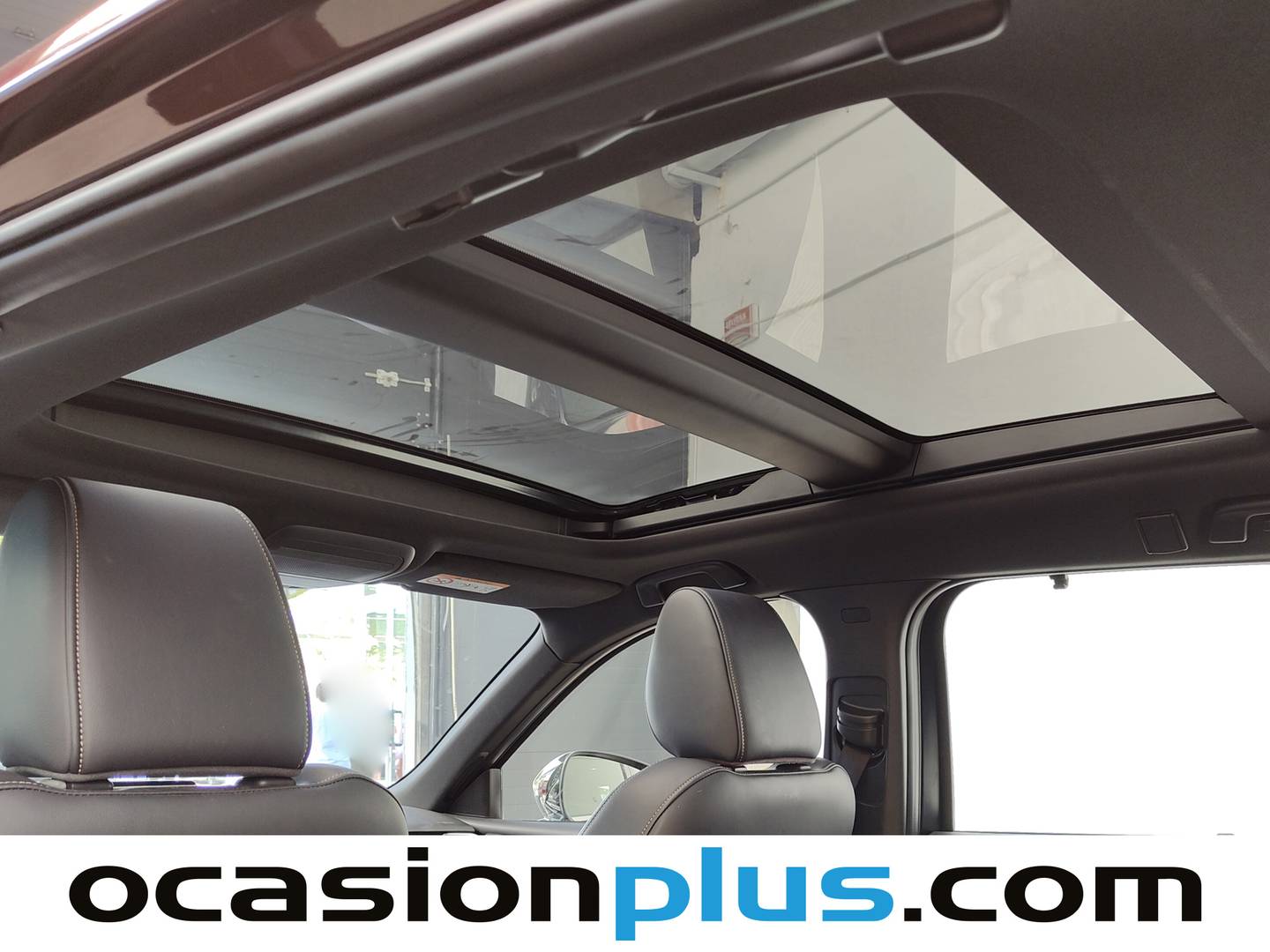 Extras y acabados del Mazda CX-80 Mazda CX-80 2.5 e-SKYACTIV PHEV Homura AWD (327 CV) 7 Plazas