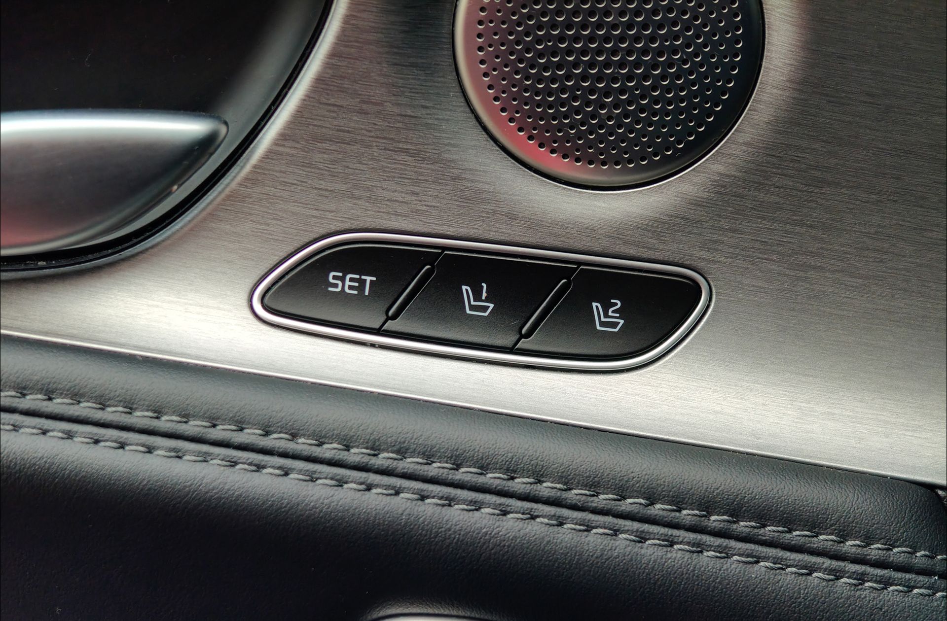 Kia Stinger 2.0 T-GDi GT Line 4x2 - foto 16