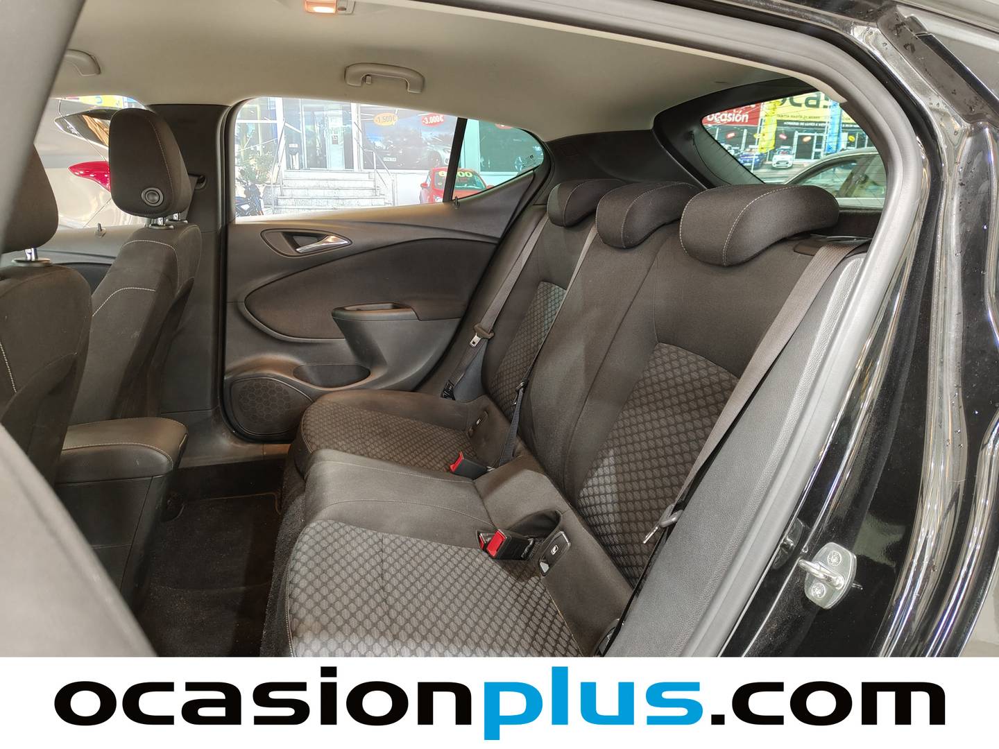Foto asientos traseros Opel Astra Opel Astra 1.6 CDTi S&S Selective (110 CV)