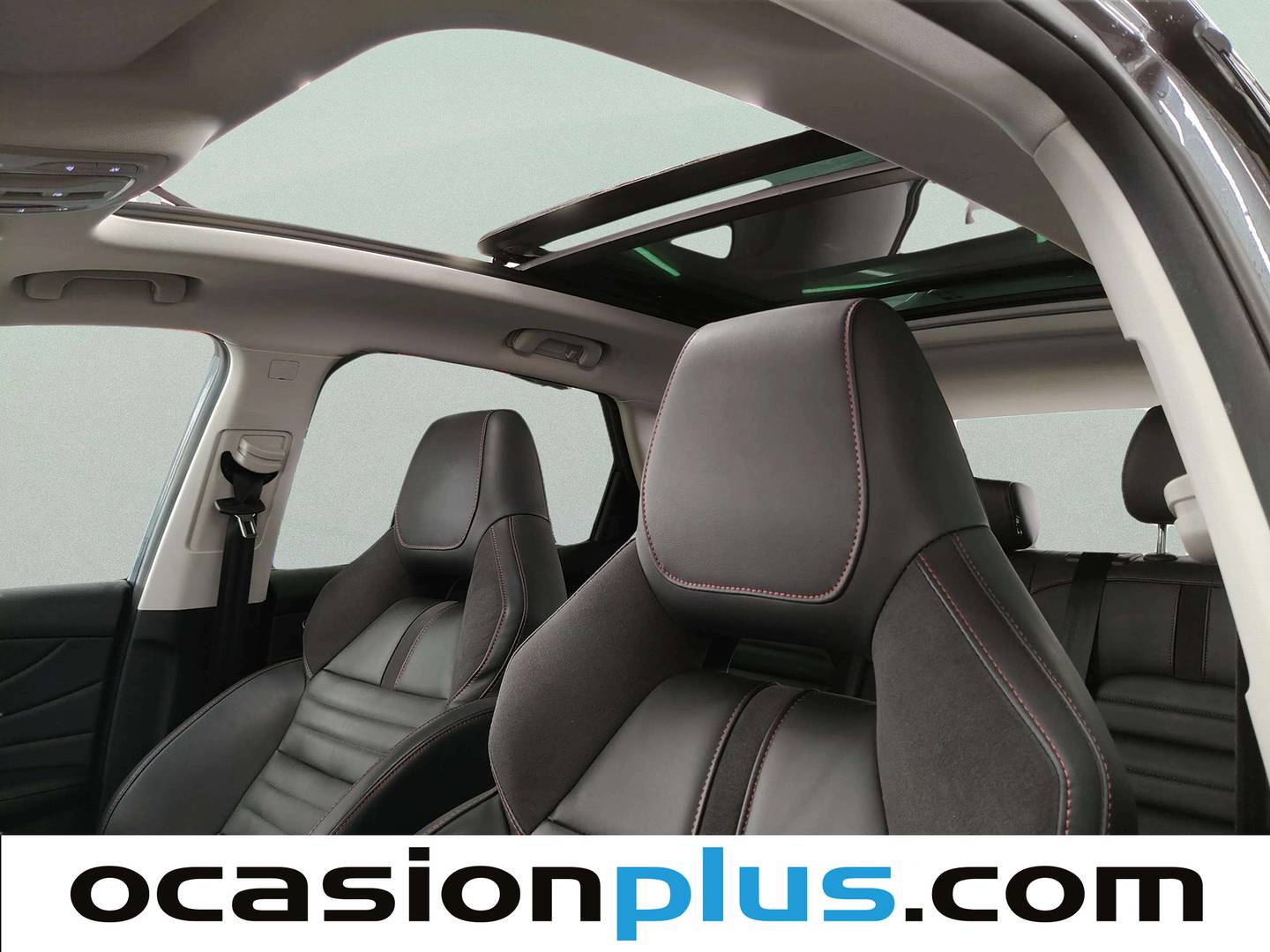 Extras y acabados del MG HS MG eHS 1.5 T-GDI PHEV Luxury (258 CV)