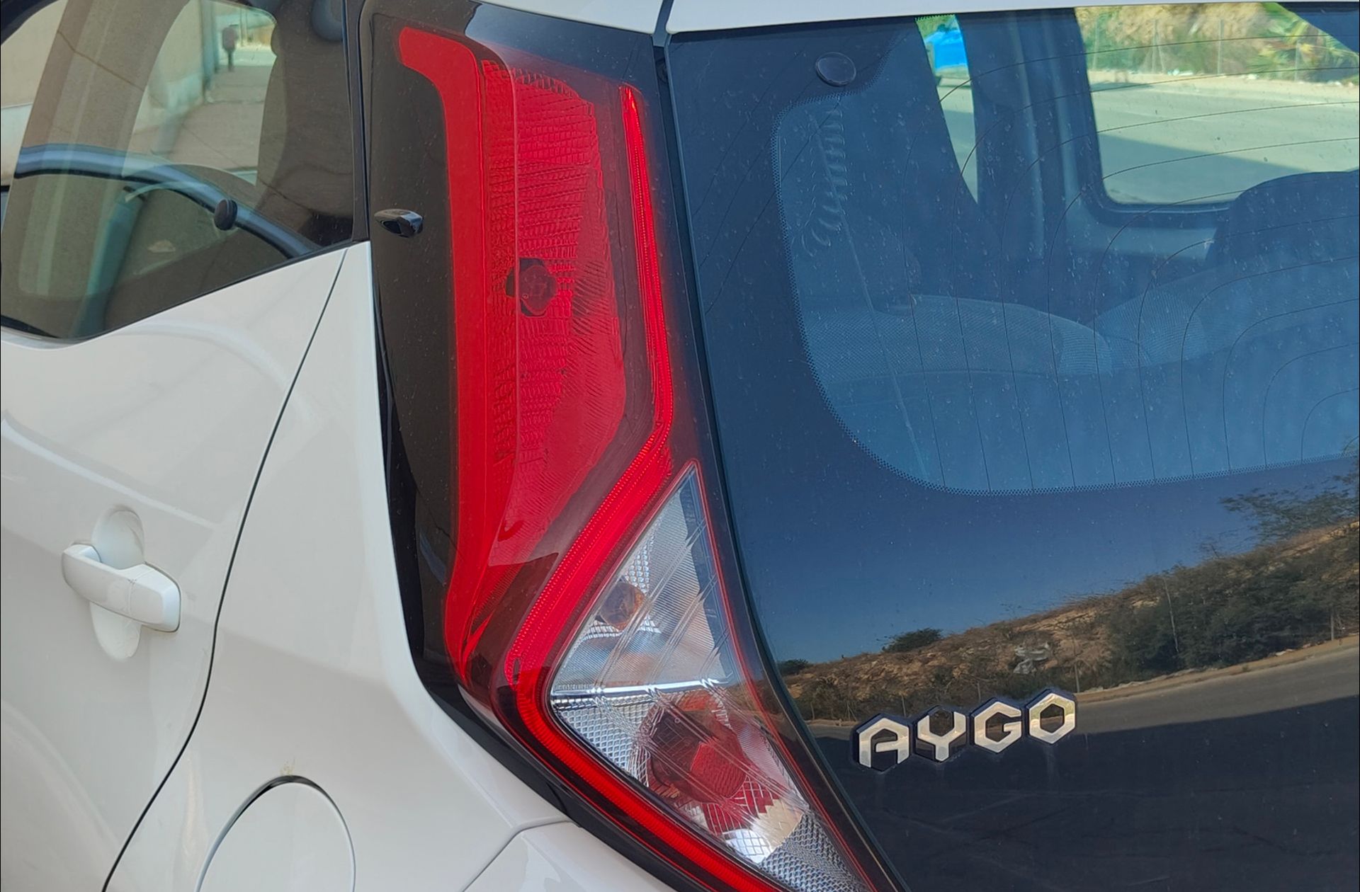 Toyota Aygo 1.0 70 x-play - foto 15