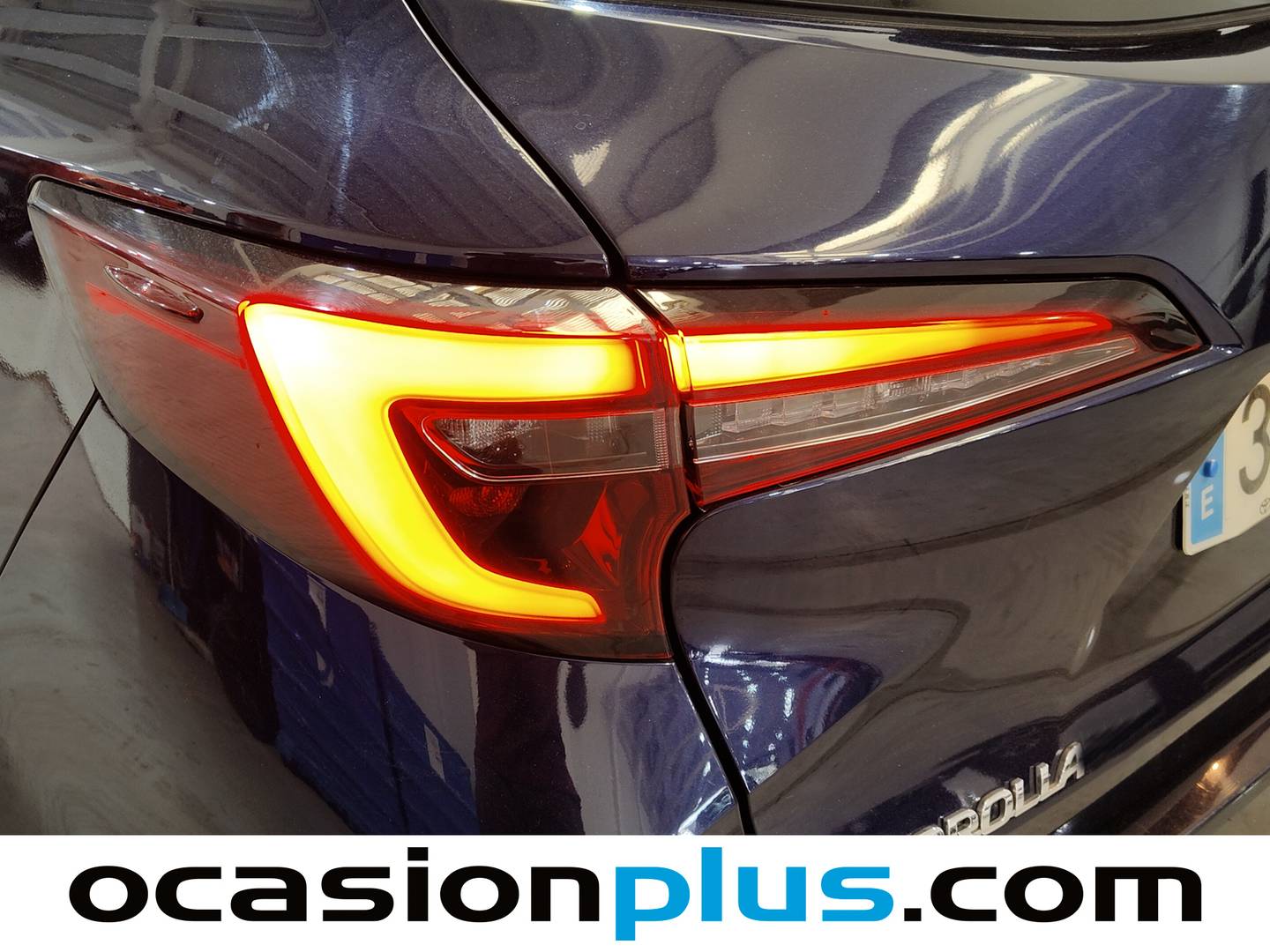 Extras del Toyota Corolla Toyota Corolla 140H Active Plus Touring Sport (140 CV)