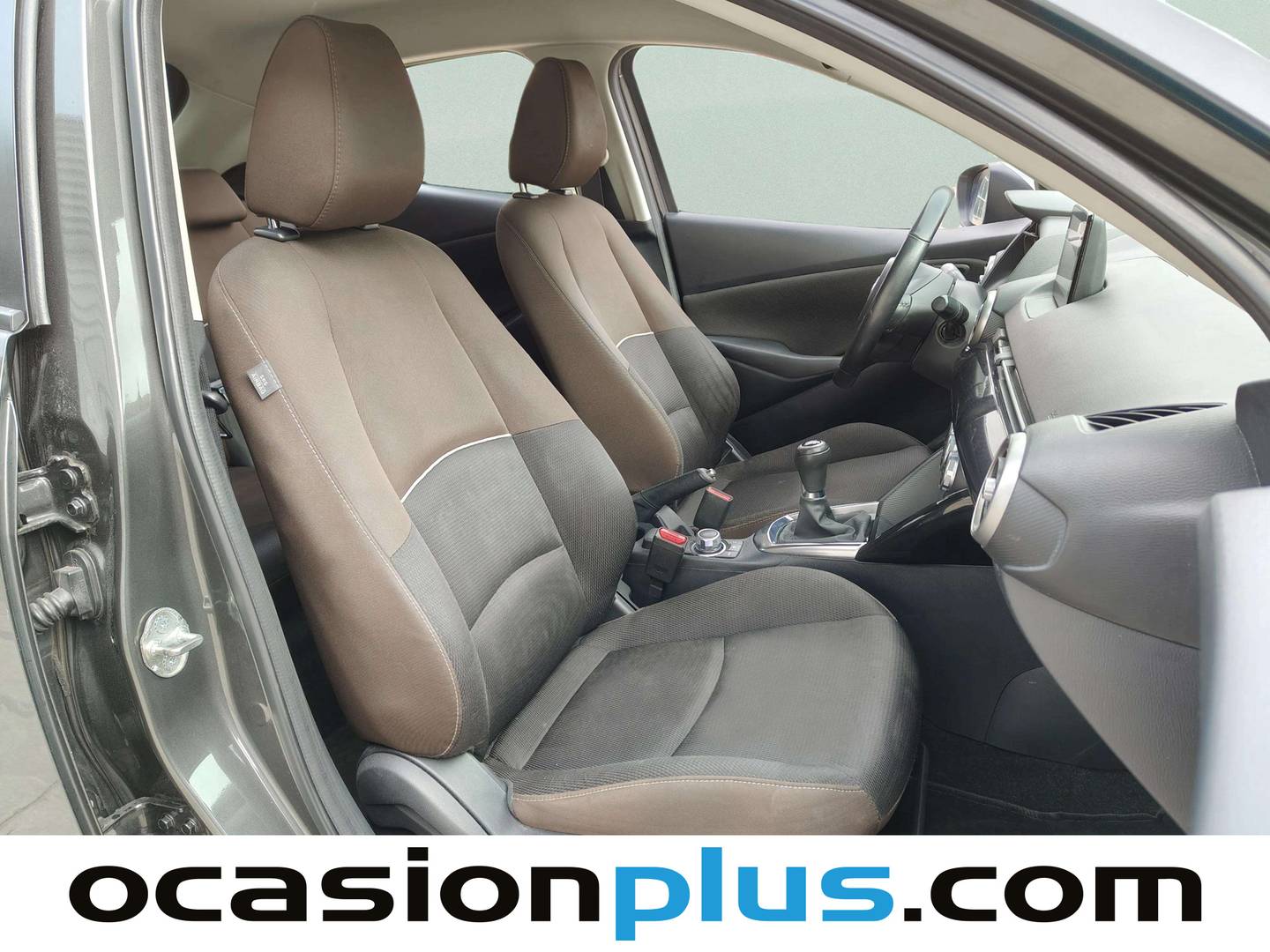 Foto Mazda Mazda2 Mazda Mazda 2 1.5 GE Black Tech Edition (90 CV)