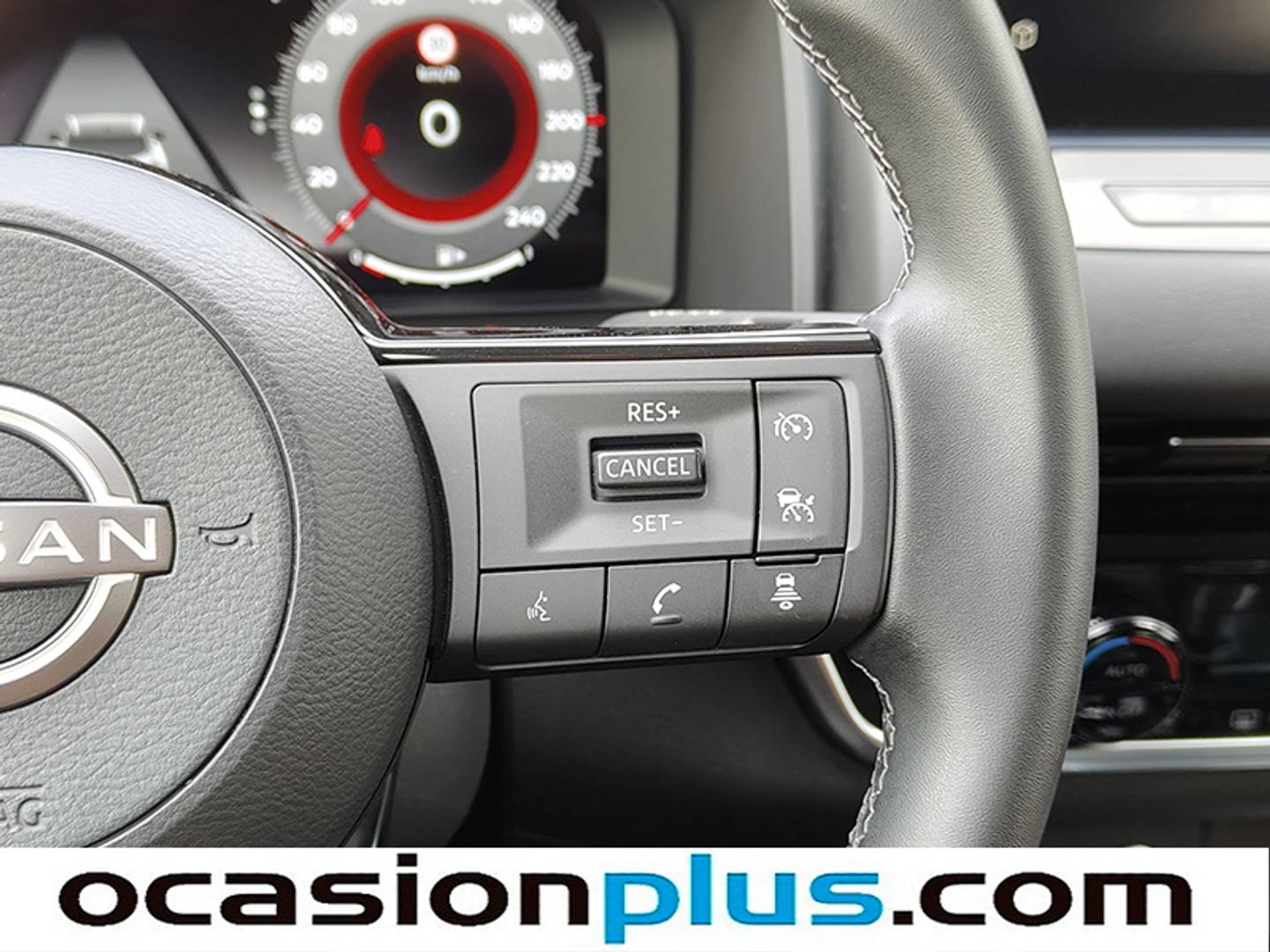 Foto Nissan QASHQAI Nissan Qashqai DIG-T 140 mHEV N-Connecta 4x2 (140 CV)