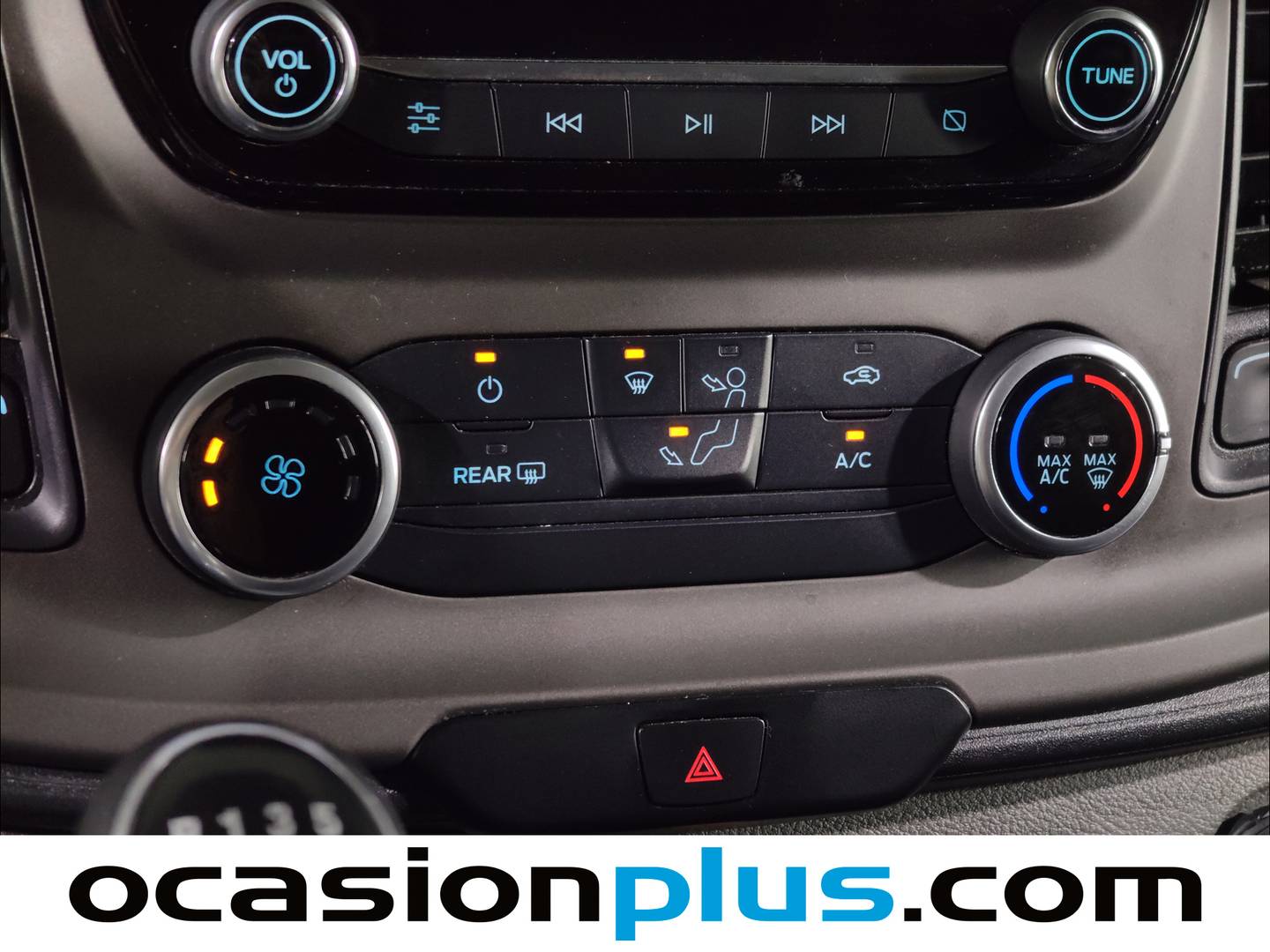 Foto Ford Transit Custom Ford Transit Custom Kombi 2.0 TDCI 320 L1 Trend (130 CV) 9 Plazas