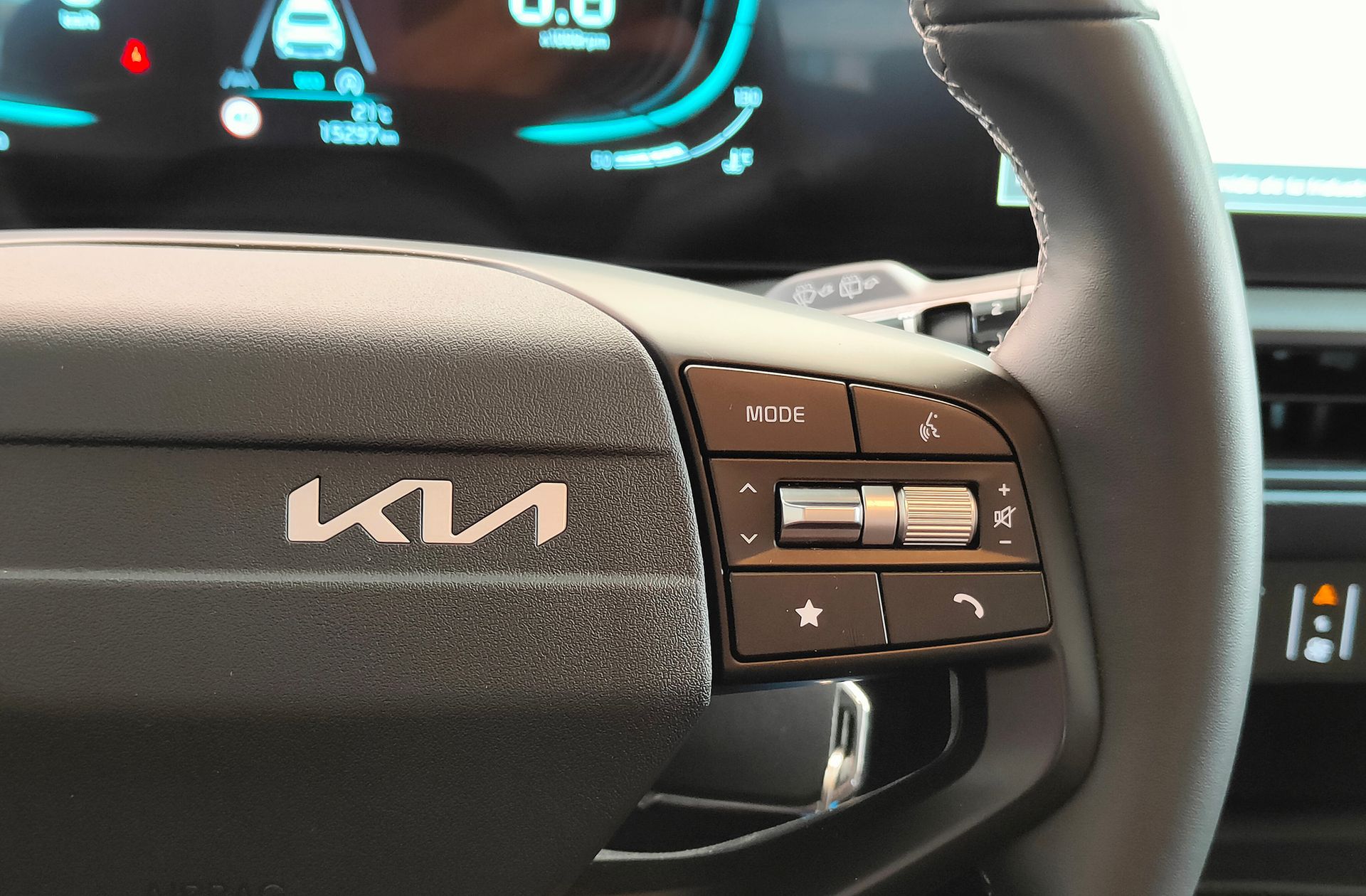 Kia Stonic 1.0 T-GDi MHEV Concept - foto 26