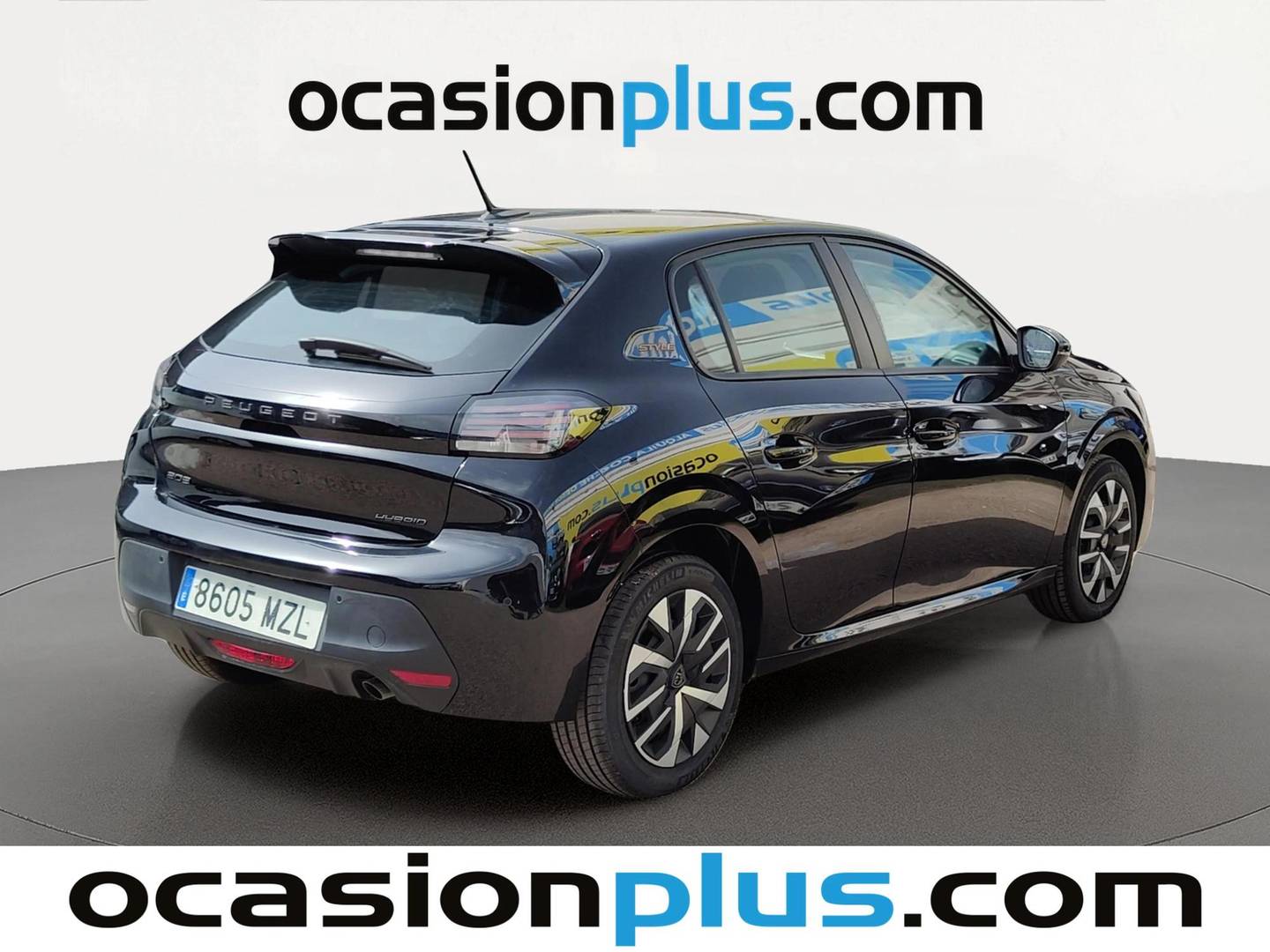 Foto trasera Peugeot 208 Peugeot 208 Style Hybrid 100 eDCS6 (100 CV) derecha