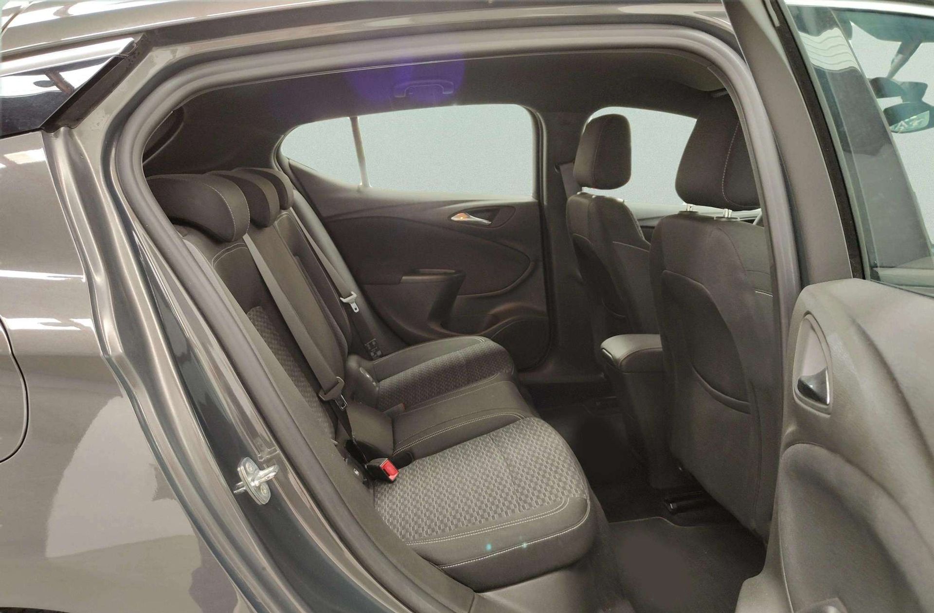 Opel Astra 1.0 Turbo Dynamic - foto 15