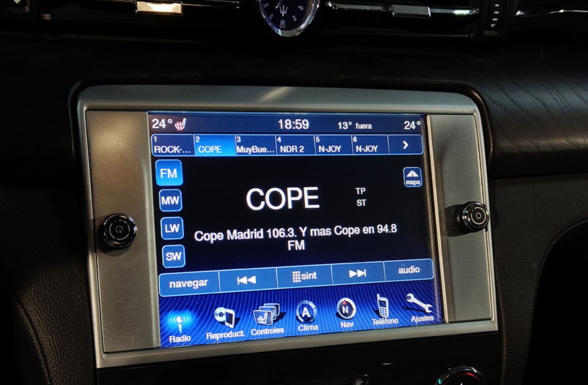 Maserati Quattroporte 3.0 V6 Diesel - foto 35
