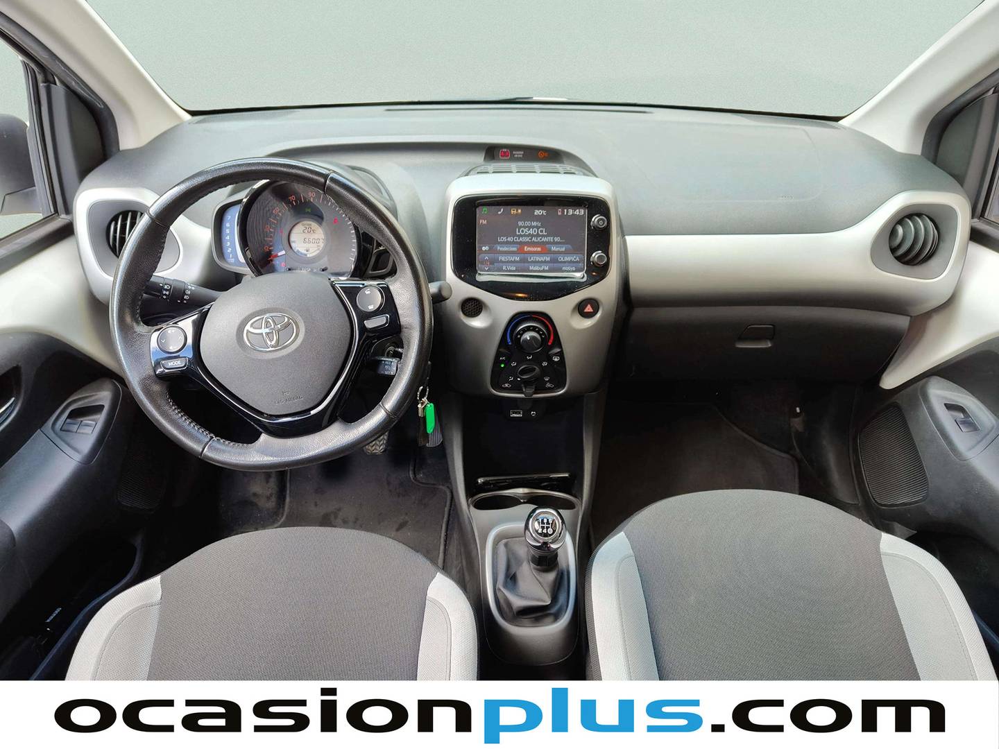 Toyota Aygo Toyota Aygo 1.0 70 x-play (69 CV) de segunda mano