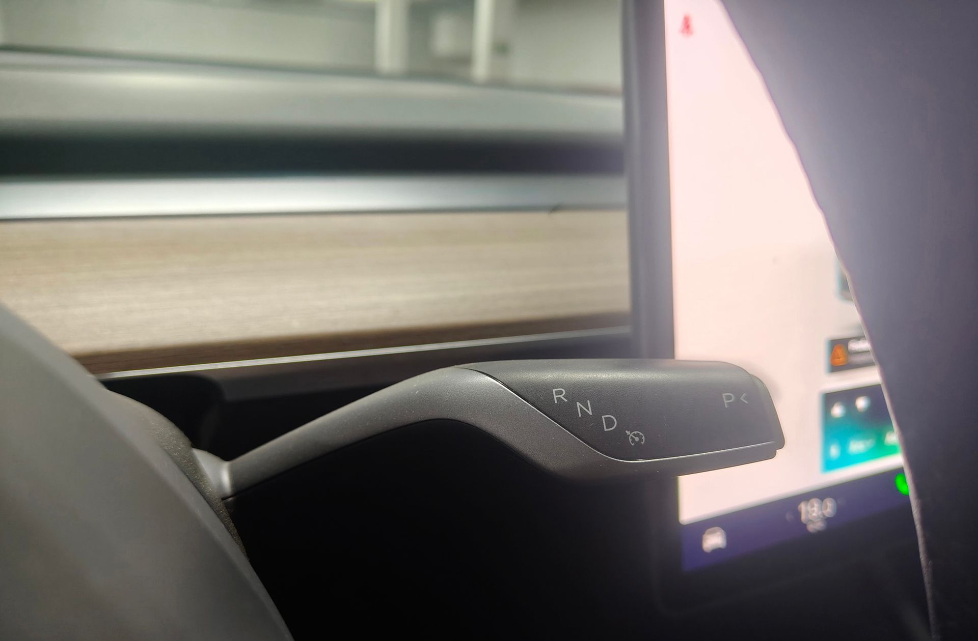 Tesla Model Y Tracción Trasera RWD - foto 29