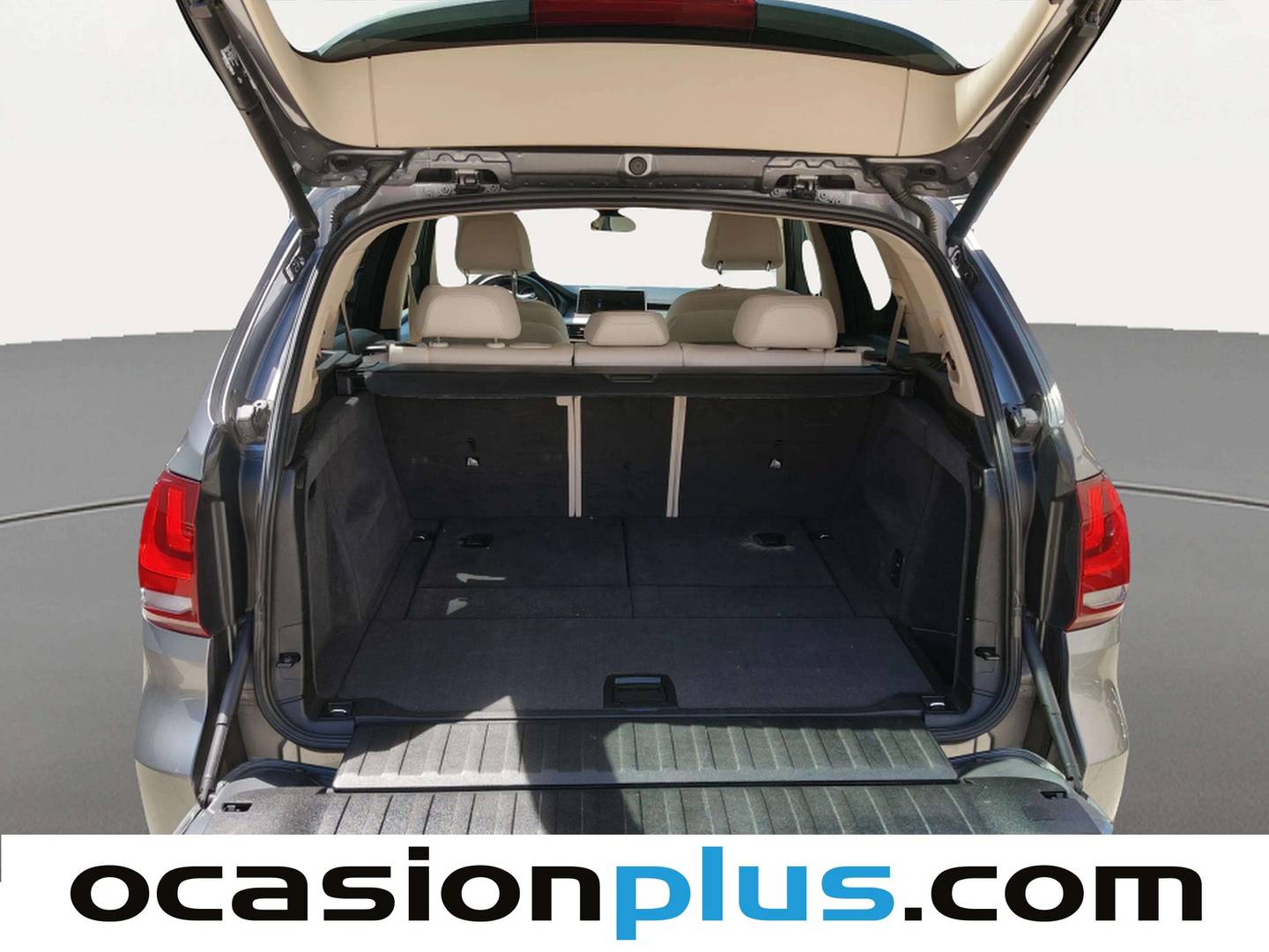 Fotos maletero BMW X5 BMW X5 xDrive30d (258 CV) 7 Plazas