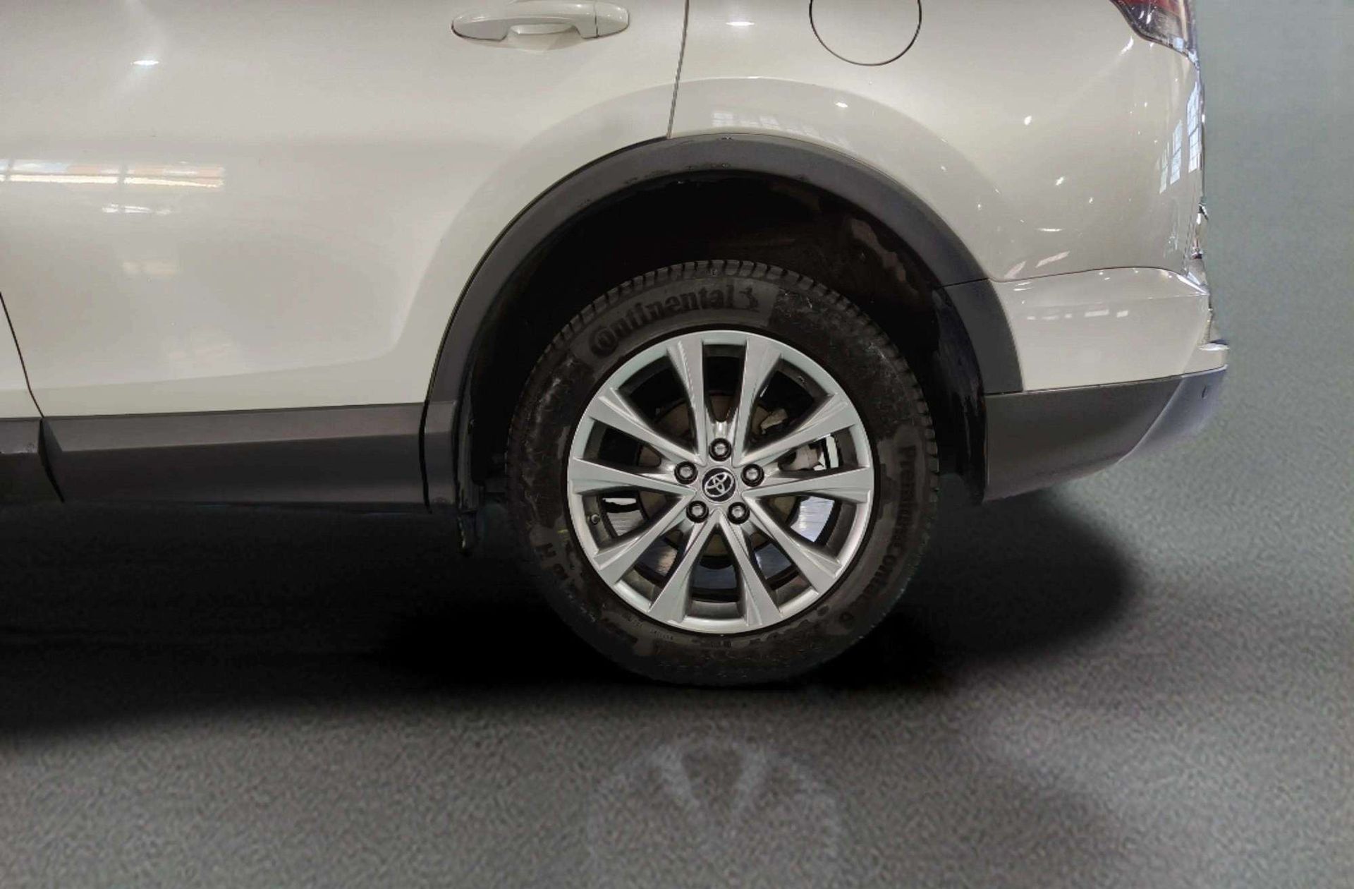 Toyota RAV4 2.5l hybrid Advance 2WD - foto 36