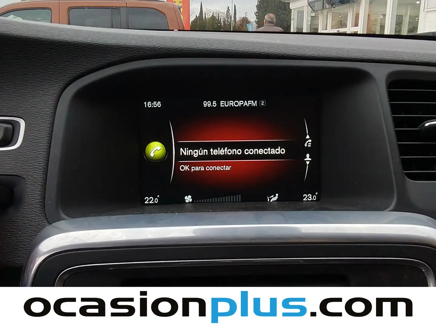 Foto Volvo V60 Cross Country Volvo V60 Cross Country D3 Kinetic (150 CV)